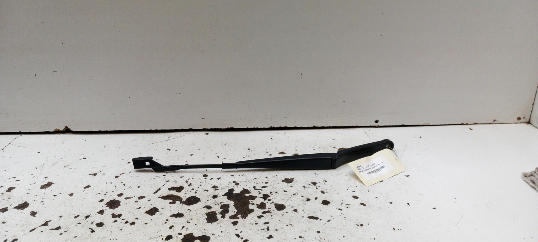 Braccio tergicristallo anteriore sinistro VOLKSWAGEN GOLF 5 Diésel - 1