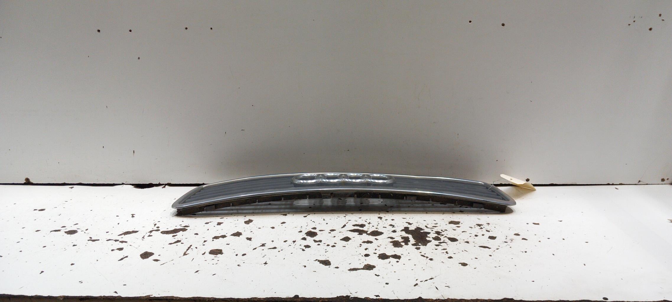 Calandre AUDI A8 1 PHASE 1 Diesel - 1