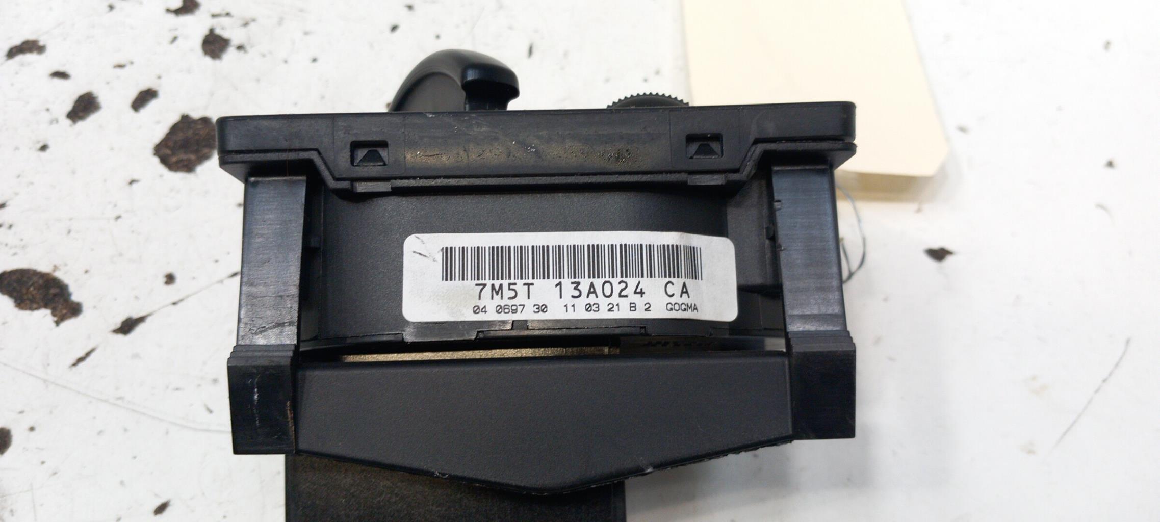 Commande de phare FORD KUGA 1 Diesel - 1