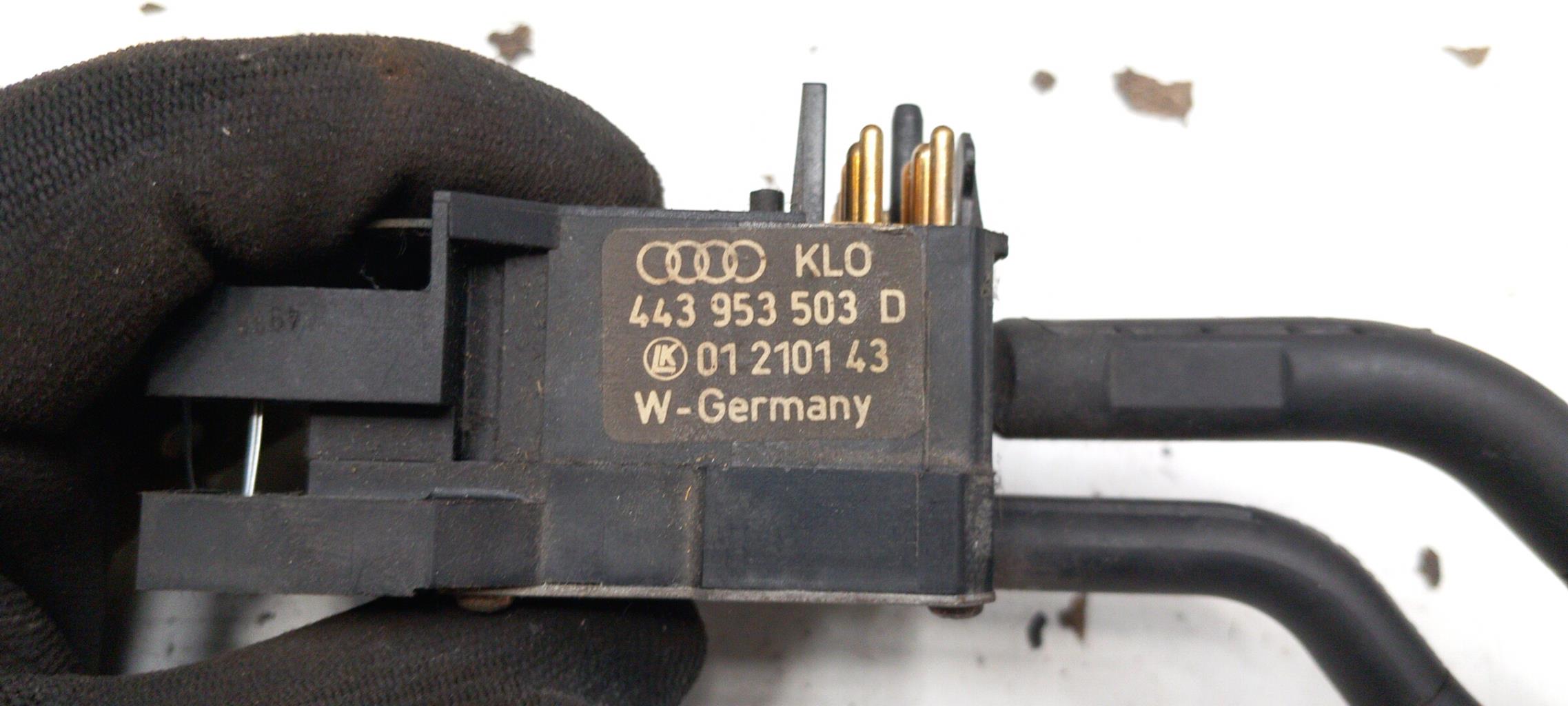 Commodo d'essuie glaces AUDI 100 2 PHASE 2 Diesel - 1
