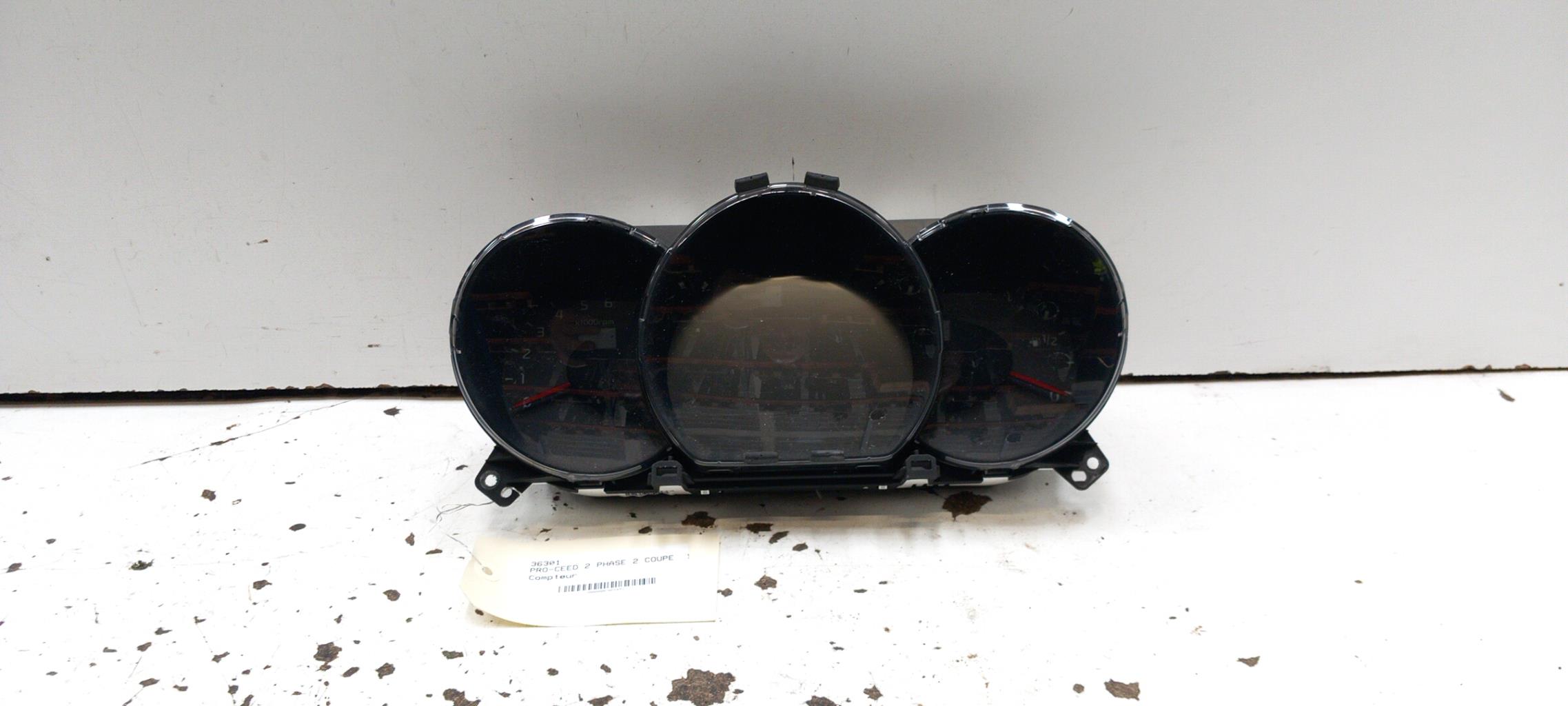 Compteur KIA PRO-CEED 2 PHASE 2 COUPE Diesel - 1