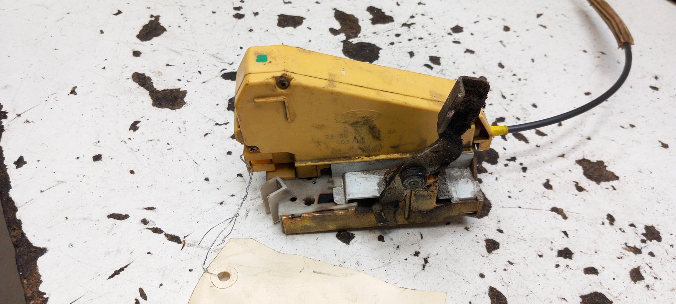 Chiusura centralizzata posteriore destra FORD ESCORT 5 PHASE 2  - 1