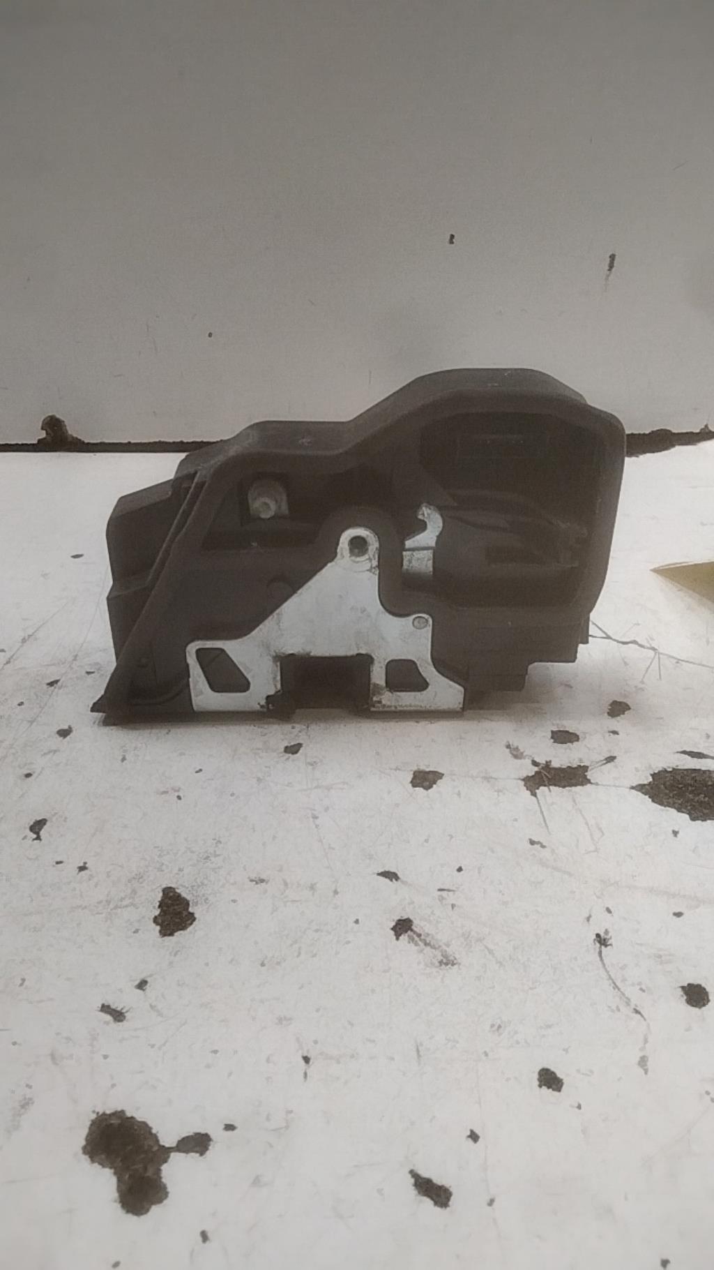 Fermeture centralisee avant gauche MINI MINI 2 R60 COUNTRYMAN BREAK Essence - 1