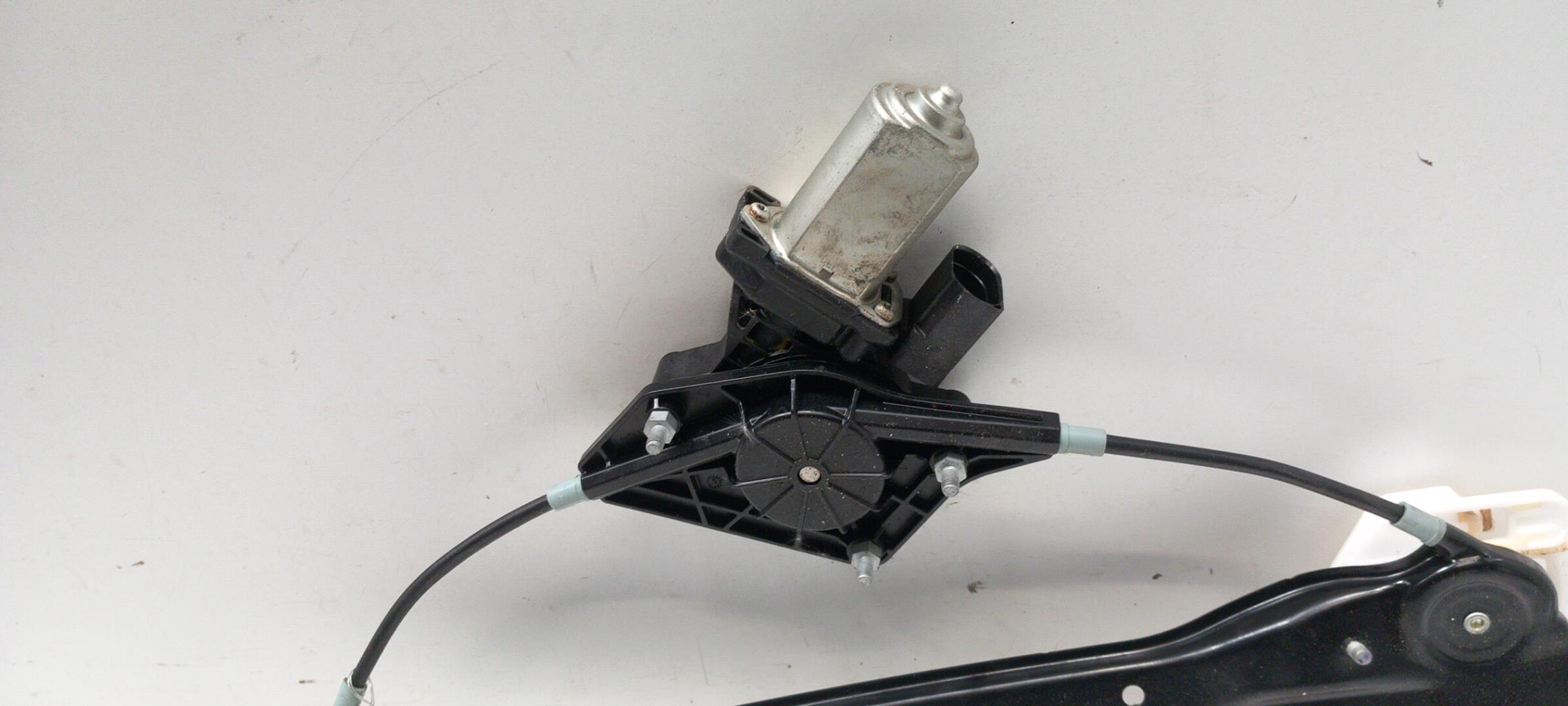 Leve vitre electrique arriere gauche MINI MINI 2 R60 COUNTRYMAN BREAK Essence - 1