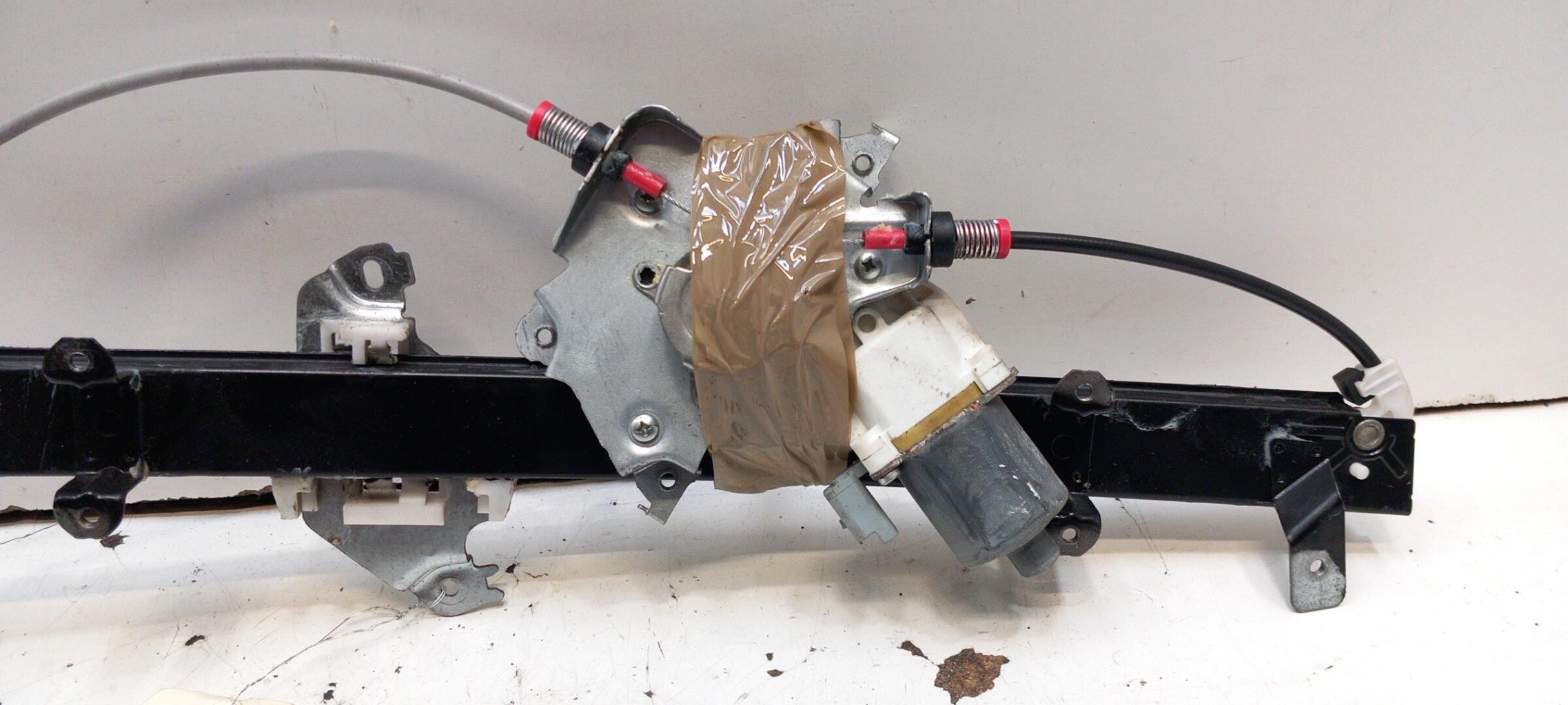 Alzacristalli elettrico anteriore destro NISSAN MICRA 3 PHASE 3 Diésel - 1