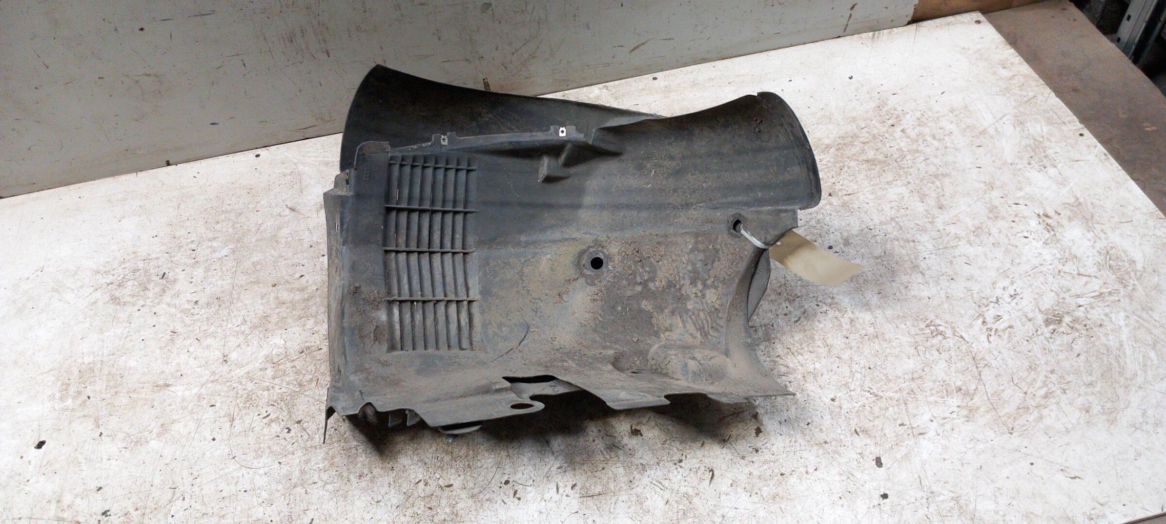 Parasale anteriore sinistro RENAULT MEGANE 1 PHASE 1 COUPE Gasolina - 1