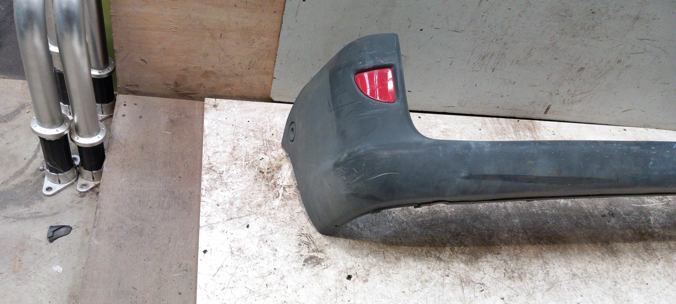 Paraurti posteriore RENAULT KANGOO 1 PHASE 1 Diésel - 1