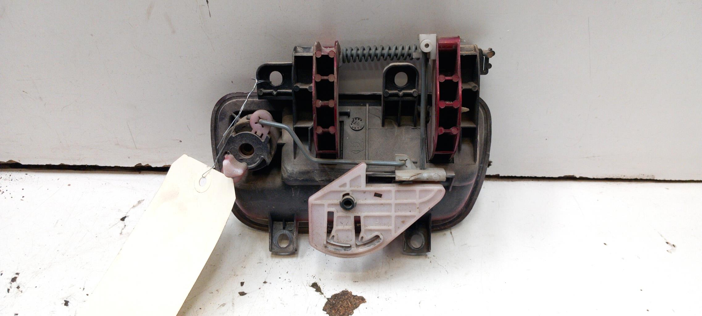 Maniglia porta bagagliaio sinistra PEUGEOT 806 PHASE 1 Diésel - 1