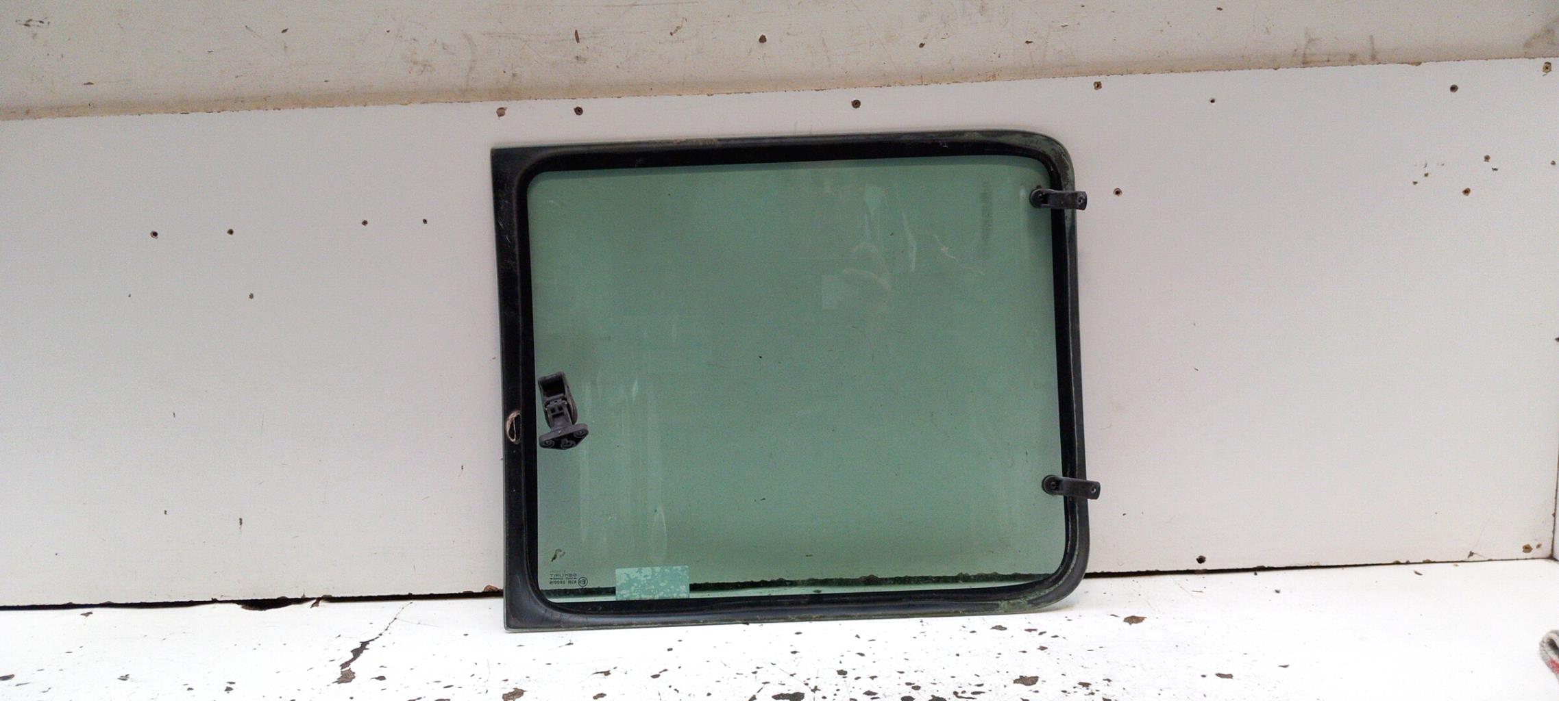 Vetro posteriore sinistro CITROEN BERLINGO 1 PHASE 1 Diésel - 1
