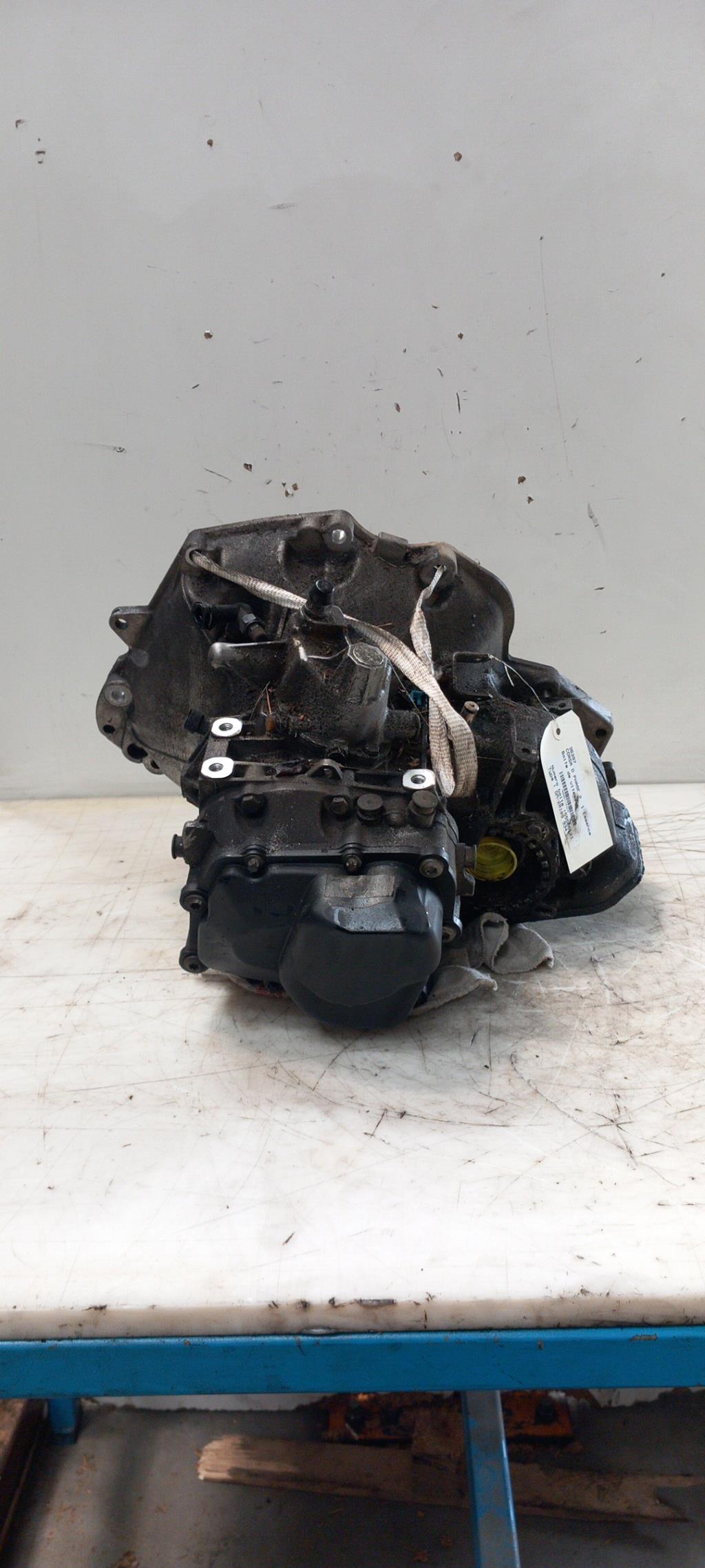 Boite de vitesses OPEL CORSA D PHASE 2 Essence - 1
