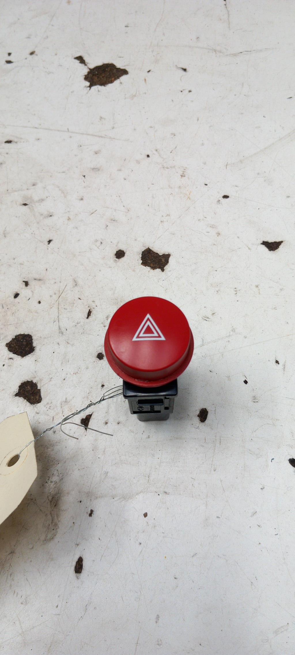 Bouton de warning HYUNDAI GETZ PHASE 2 Diesel - 1