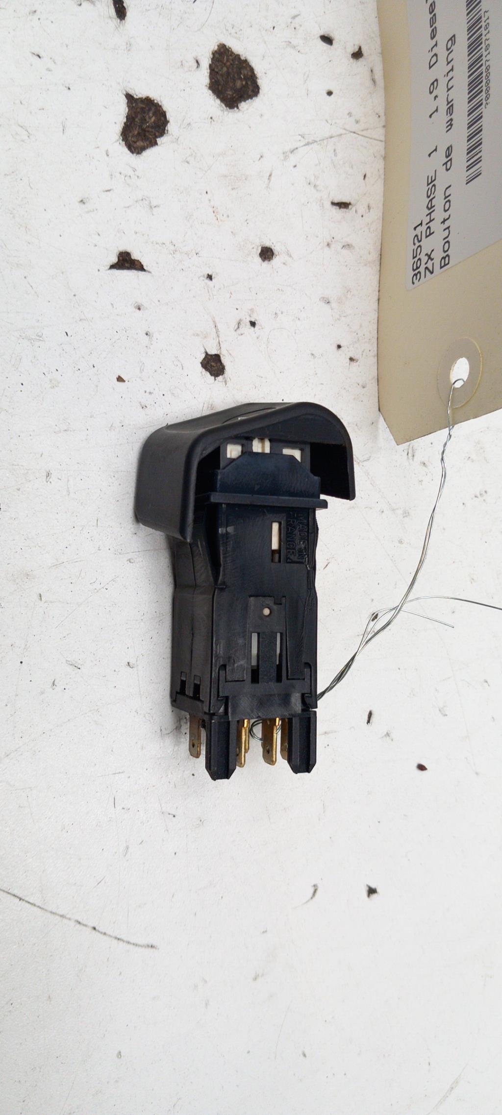 Bouton de warning CITROEN ZX PHASE 1 Diesel - 1