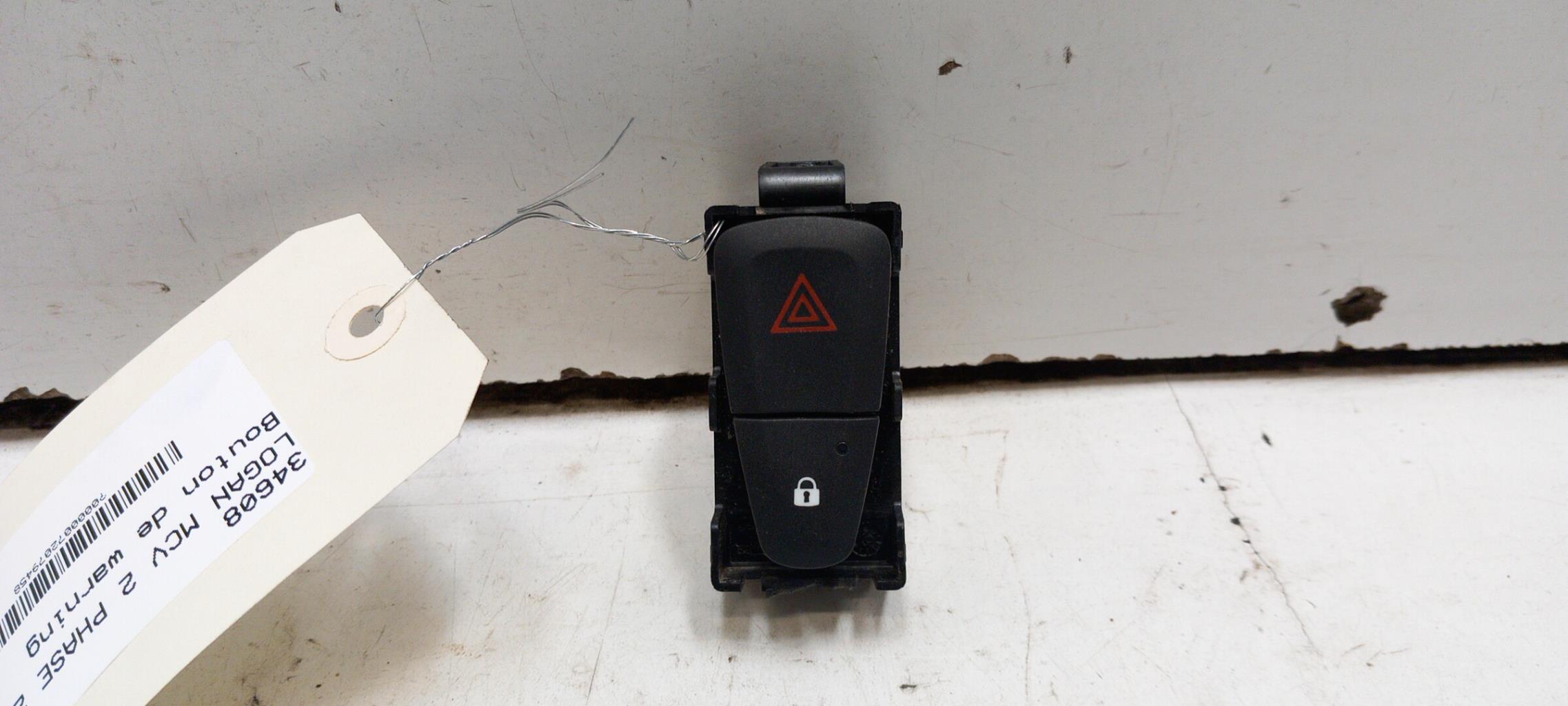 Bouton de warning DACIA LOGAN MCV 2 PHASE 2 BREAK Essence - 1