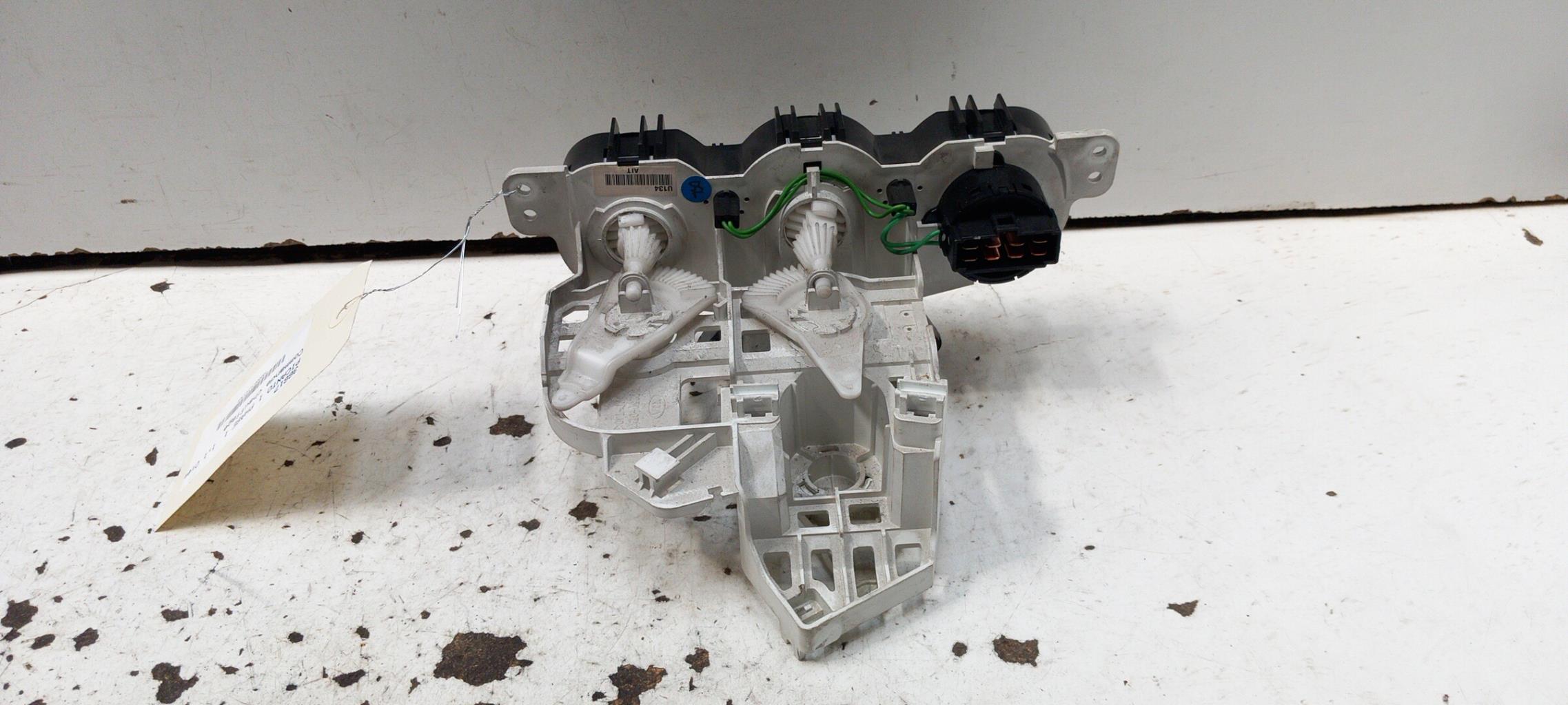 Commande chauffage KIA PICANTO 1 PHASE 1 Diesel - 1