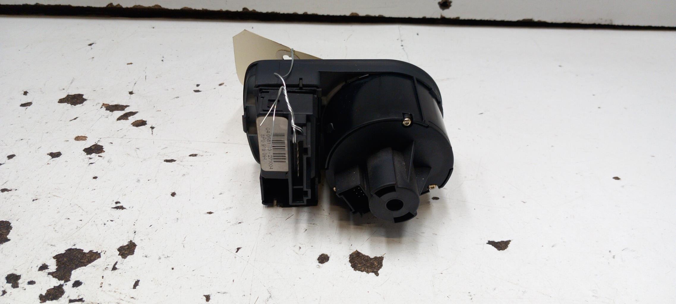 Commande de phare AUDI A3 2 PHASE 1 Diesel - 1