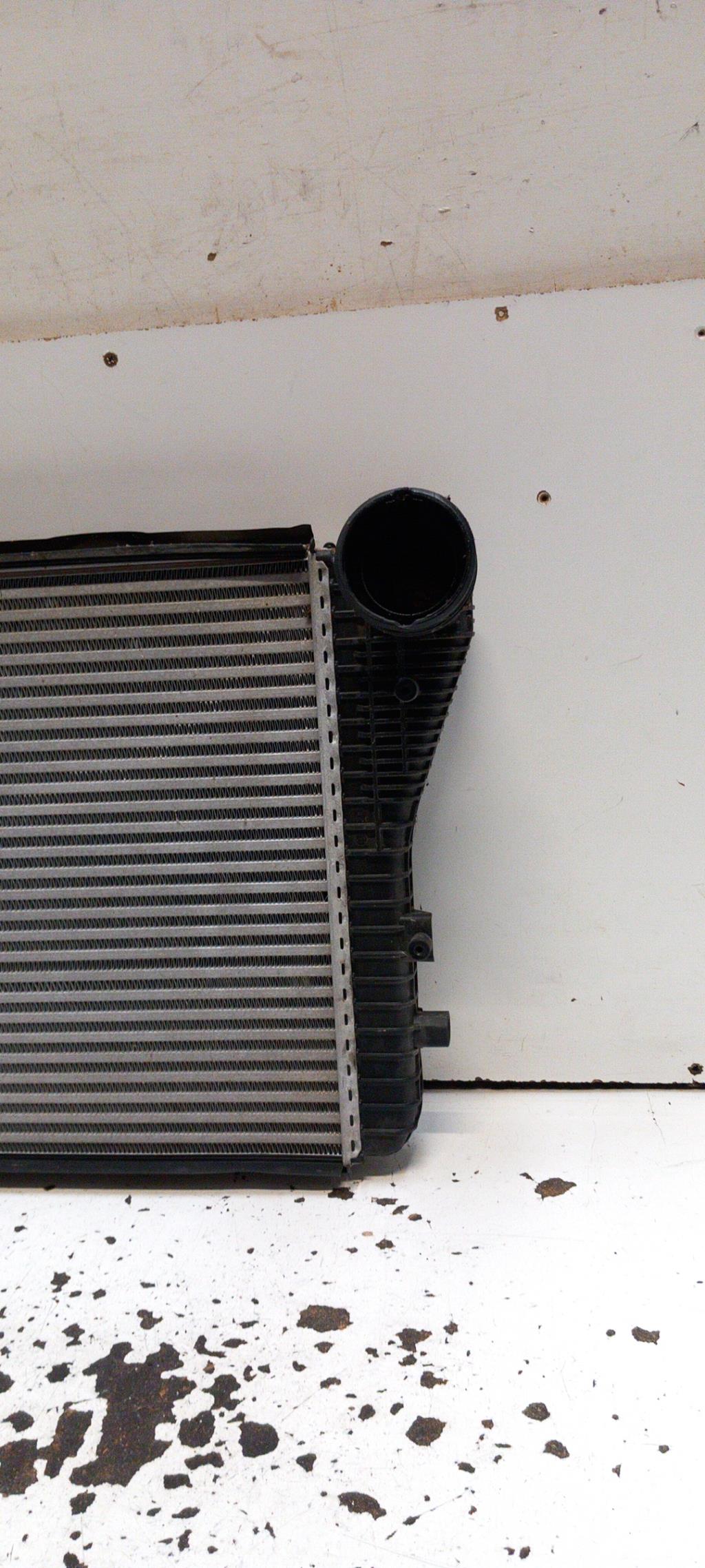 Scambiatore aria (Intercooler) VOLKSWAGEN TOURAN 1 PHASE 2 Diésel - 1
