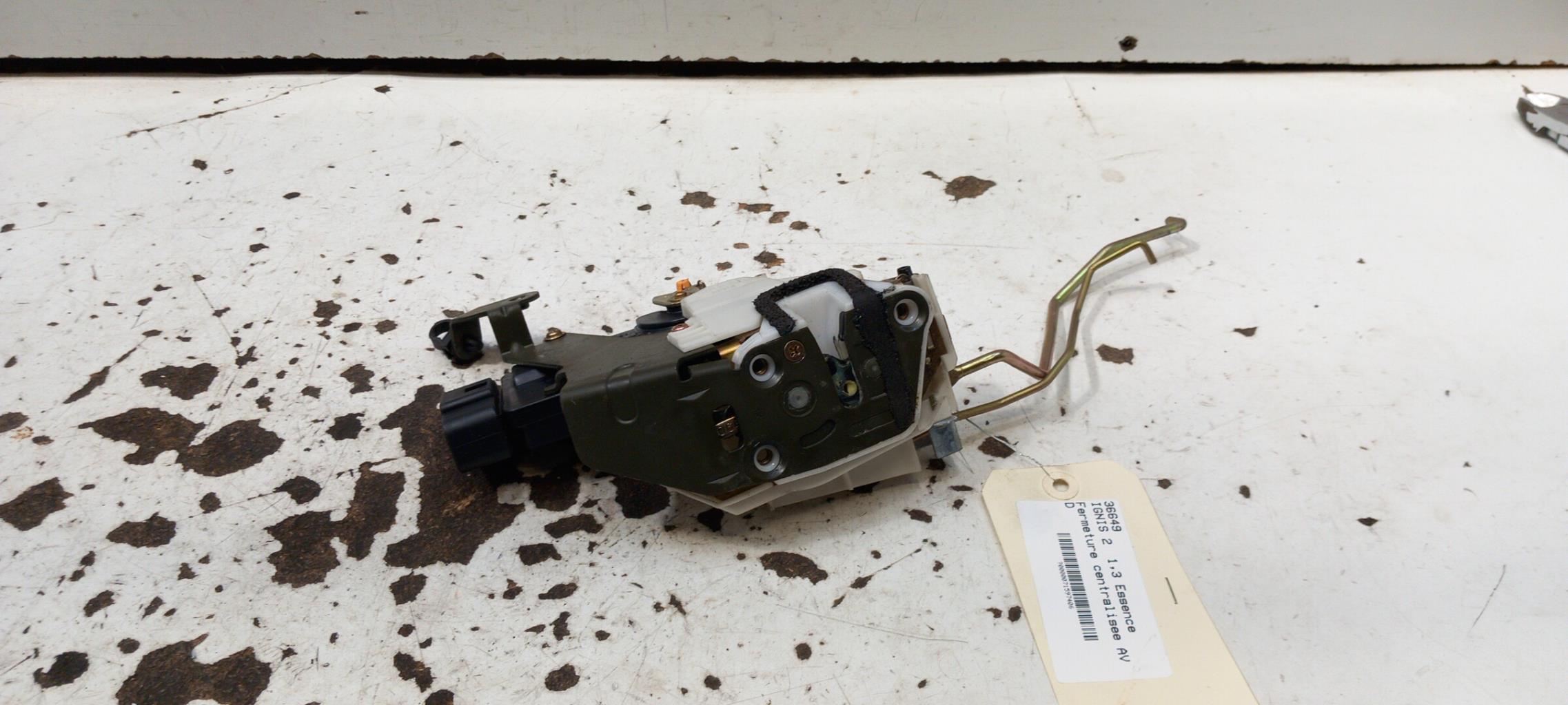 Fermeture centralisee avant droit SUZUKI IGNIS 2 Essence - 1