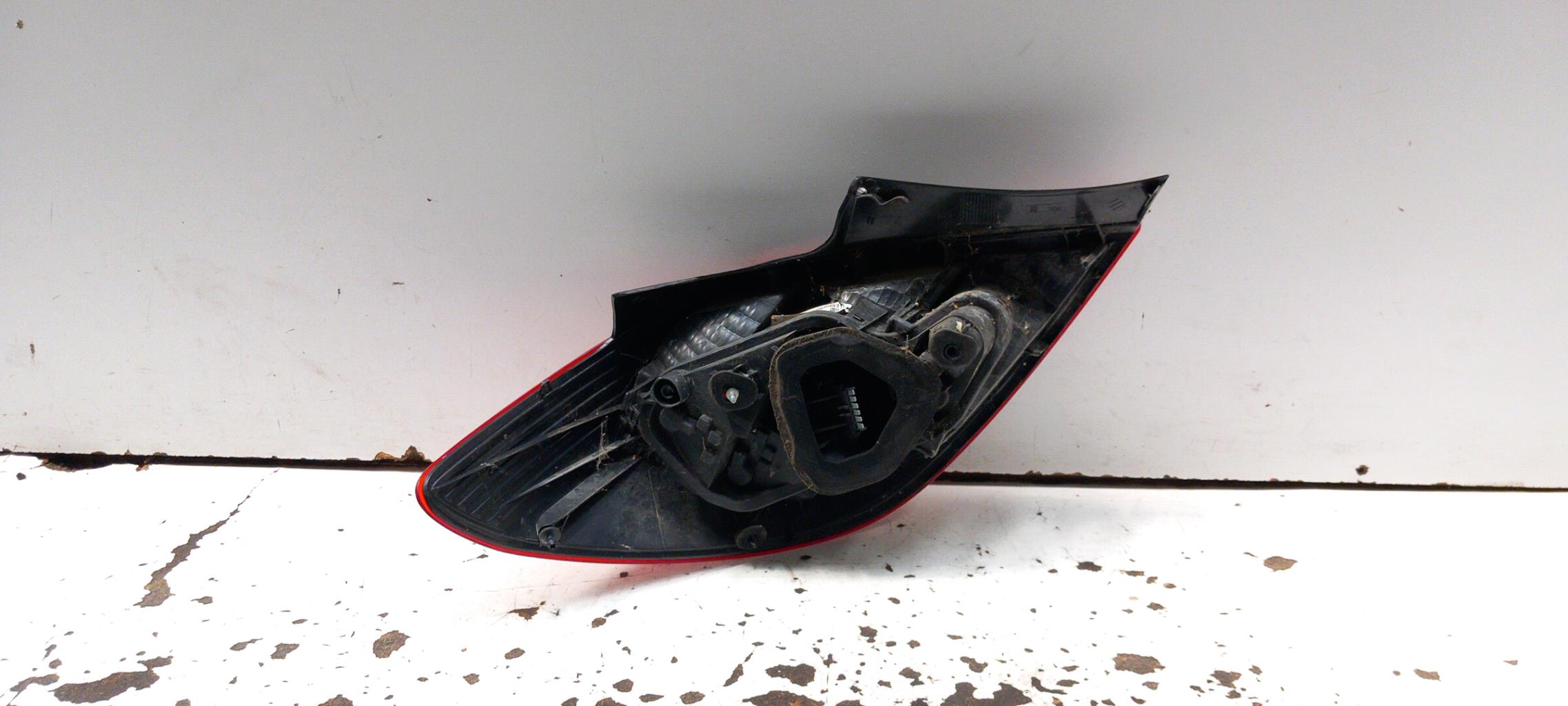 Fanale posteriore principale destro (luci) OPEL CORSA D PHASE 1 Diésel - 1