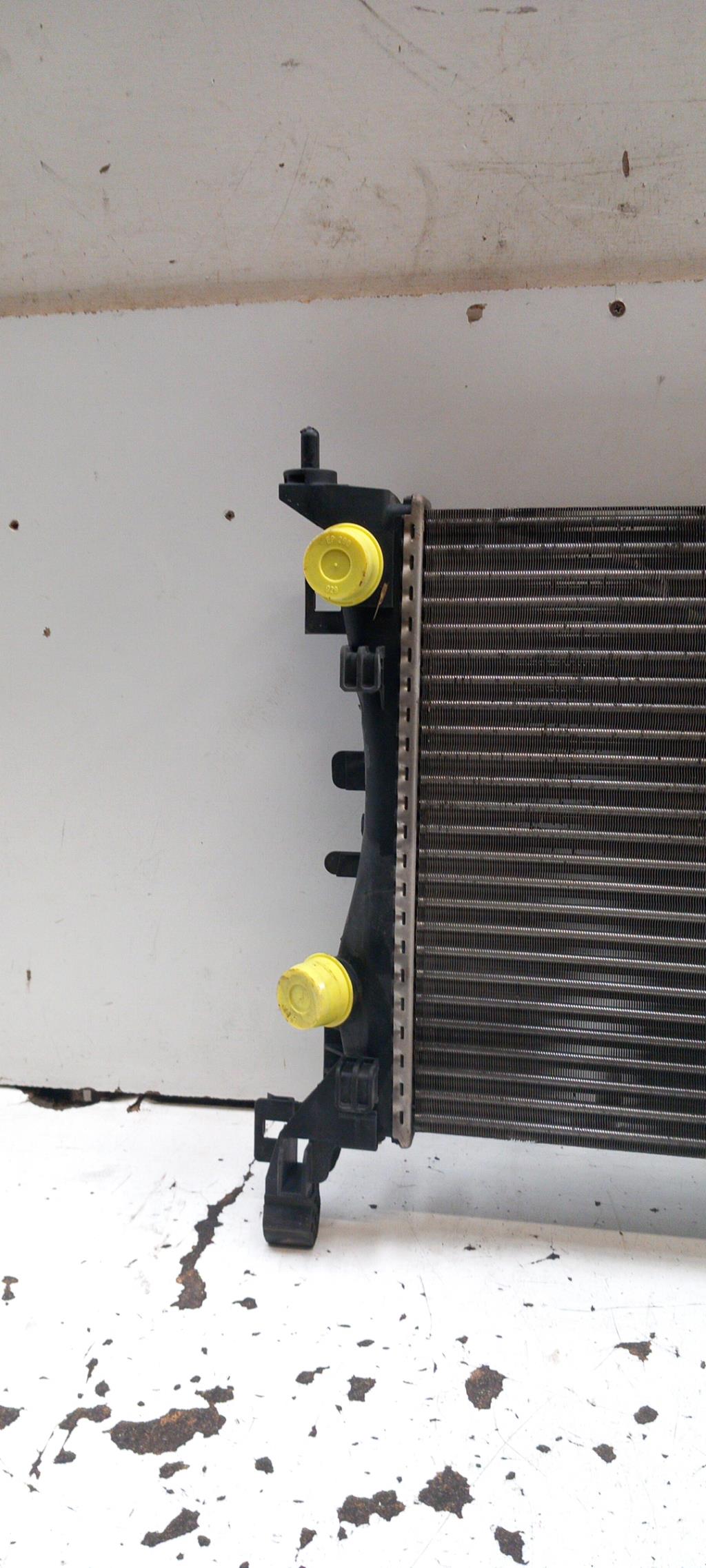 Radiateur eau OPEL CORSA D PHASE 2 Essence - 1