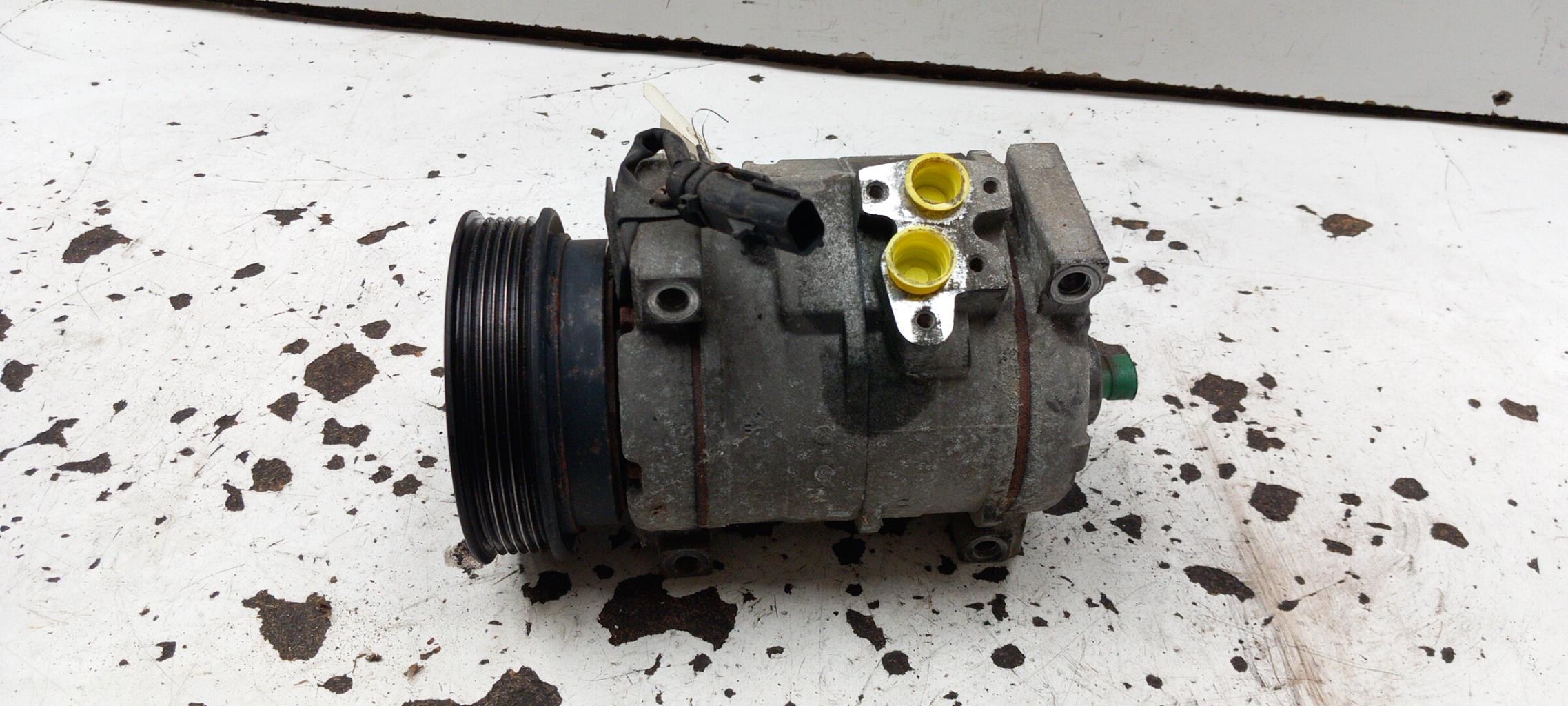 Compresseur clim CHRYSLER PT CRUISER PHASE 1 BREAK Diesel - 1