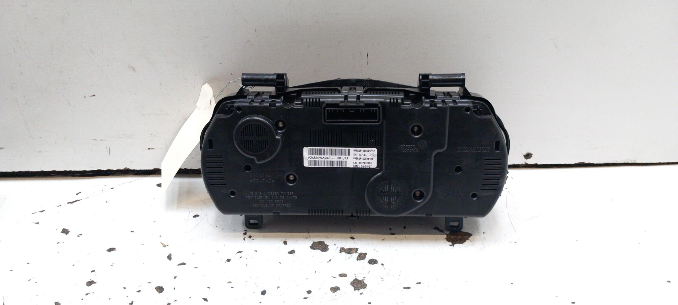 Compteur RENAULT GRAND SCENIC 4 Diesel - 1