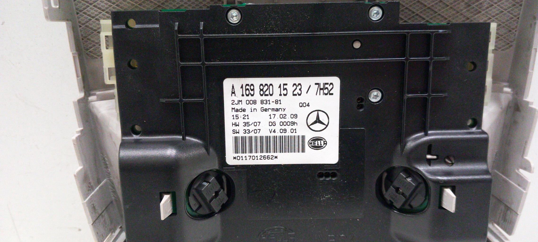 Luce di cortesia MERCEDES CLASSE A 169 PHASE 2 Diésel - 1