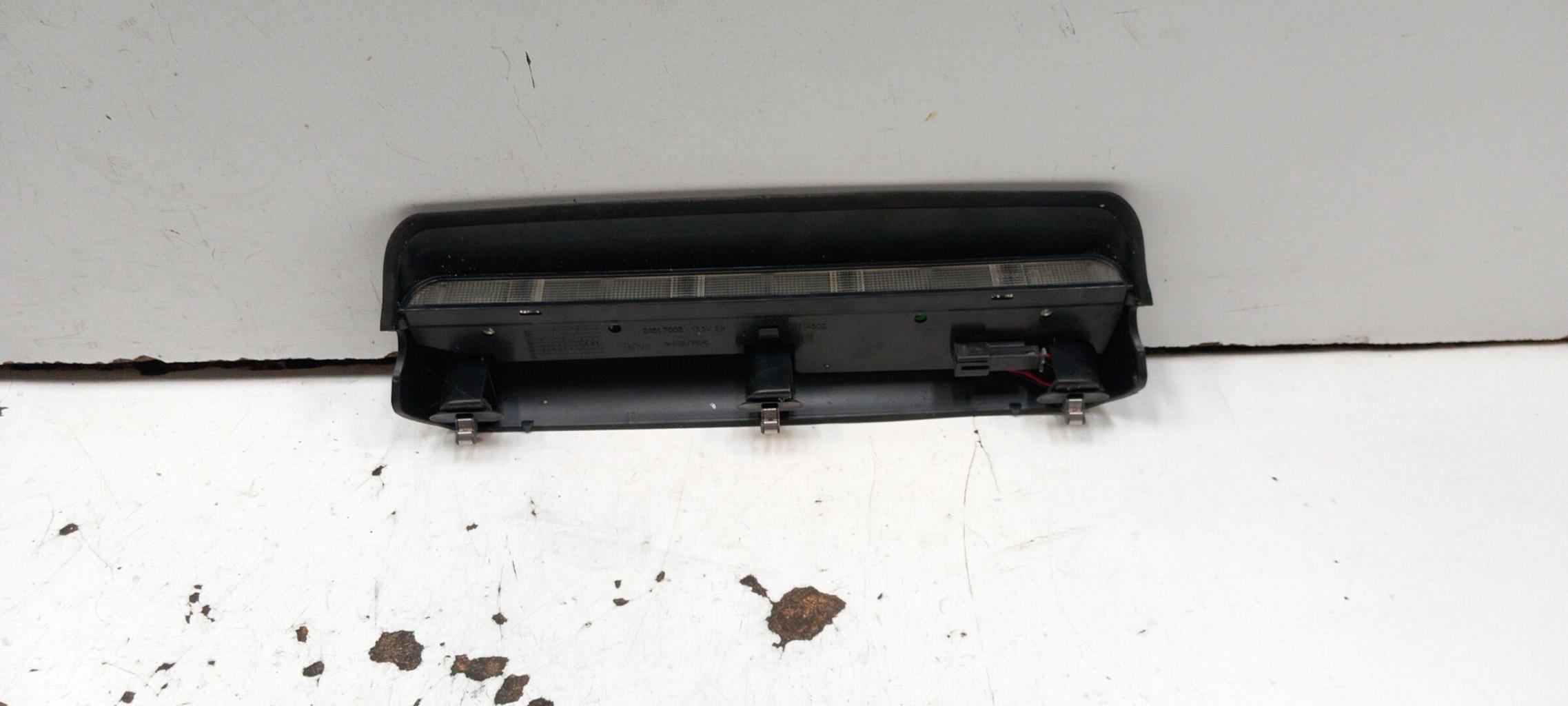 Feu arriere stop central OPEL CORSA C PHASE 2 Diesel - 1