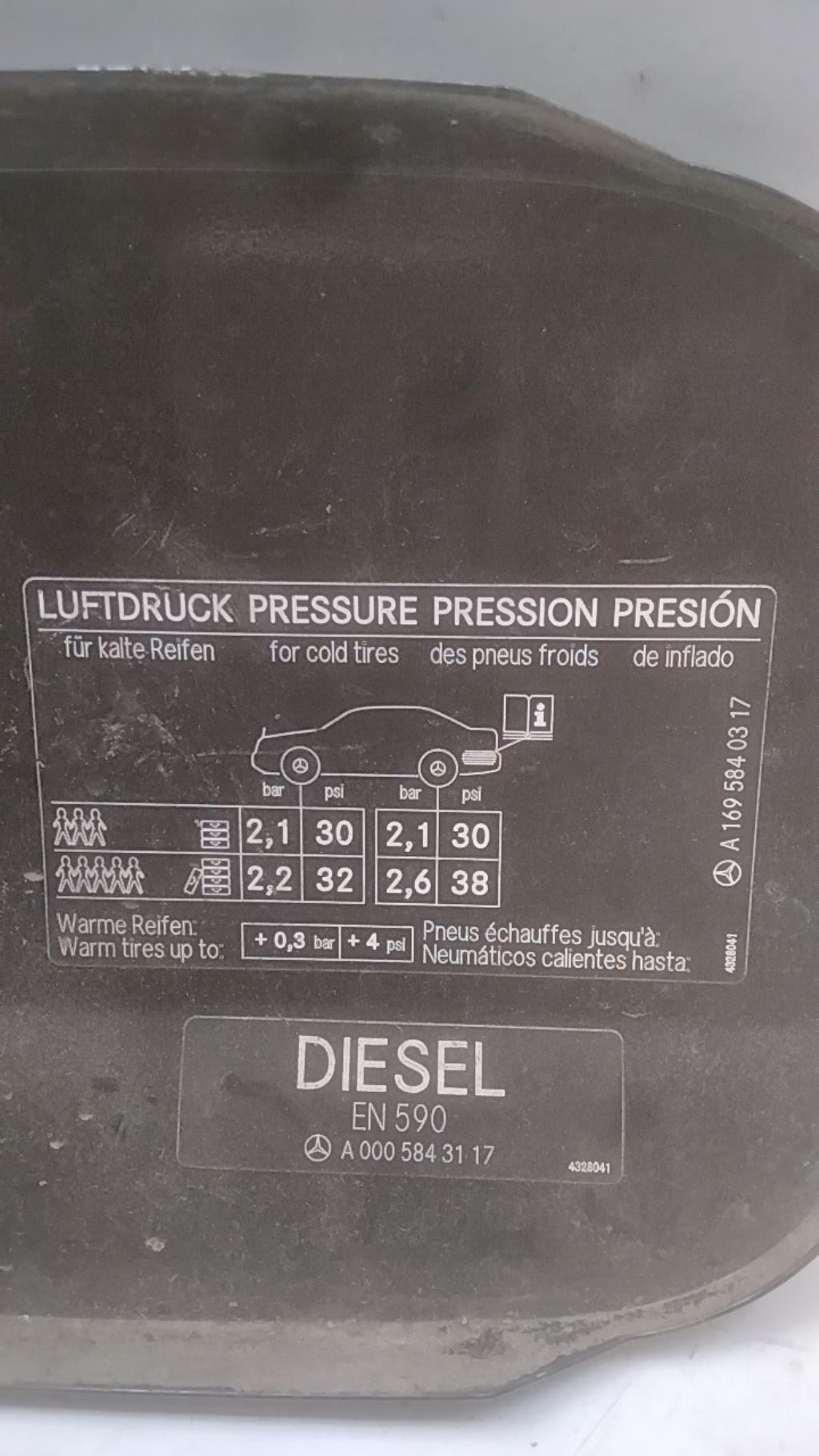 Sportello carburante MERCEDES CLASSE A 169 PHASE 1 Diésel - 1