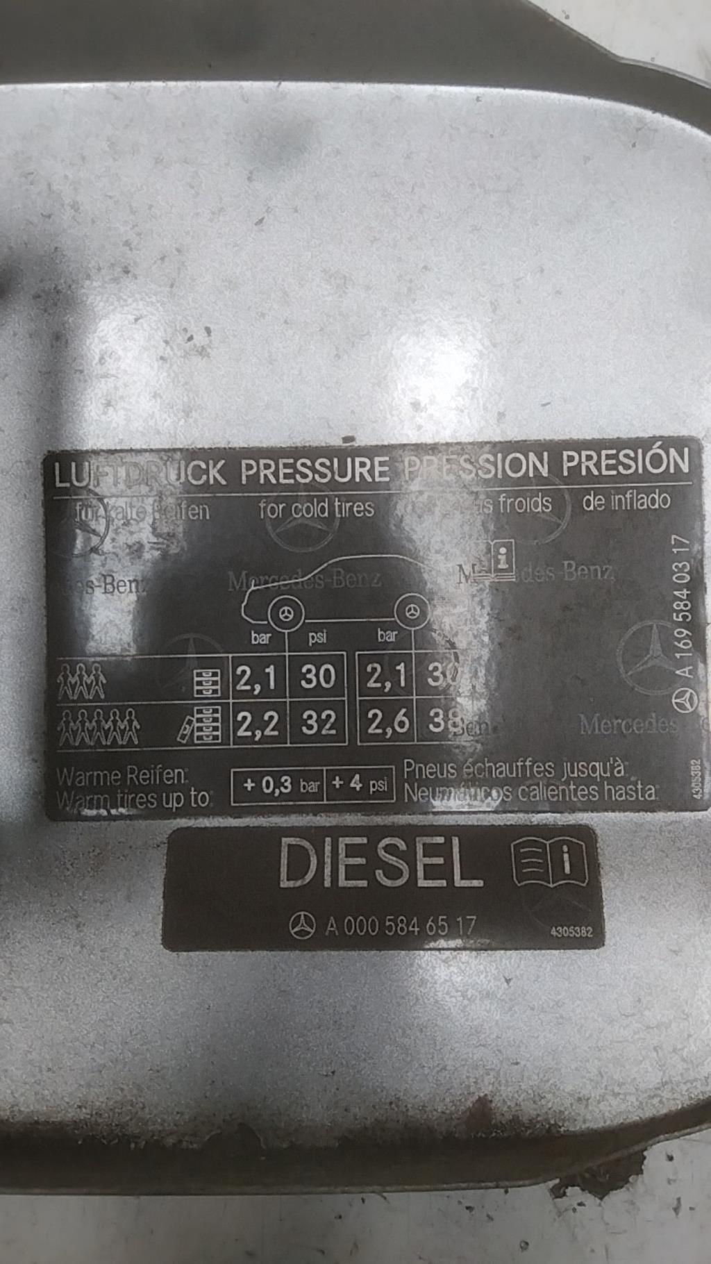 Sportello carburante MERCEDES CLASSE A 169 PHASE 2 Diésel - 1