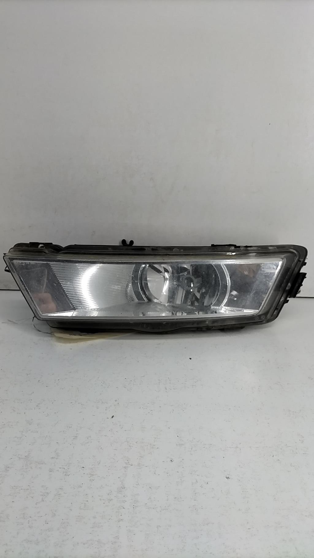 Fendinebbia sinistro (luce) SKODA RAPID PHASE 1 Diésel - 1