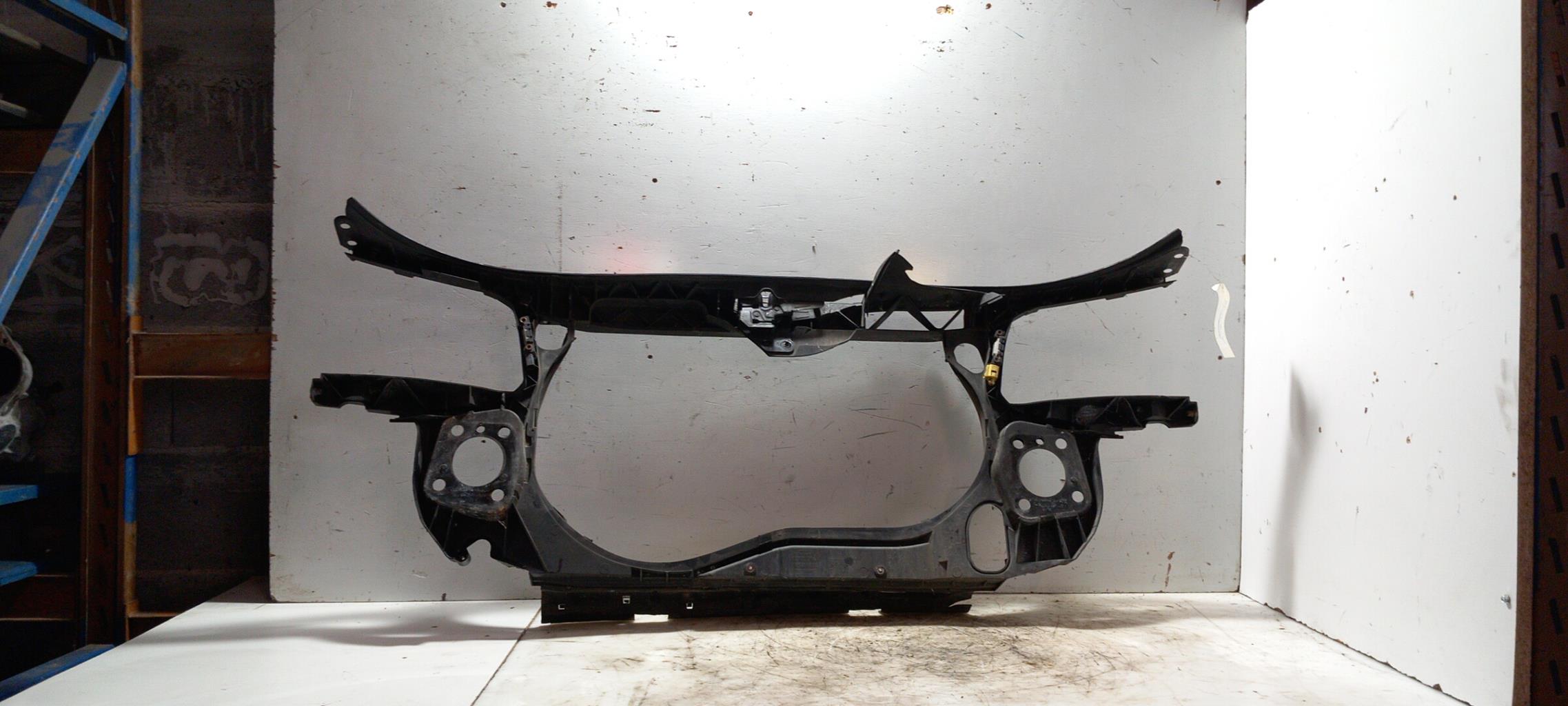 Pannellatura anteriore AUDI A4 2 AVANT PHASE 1 BREAK Diésel - 1