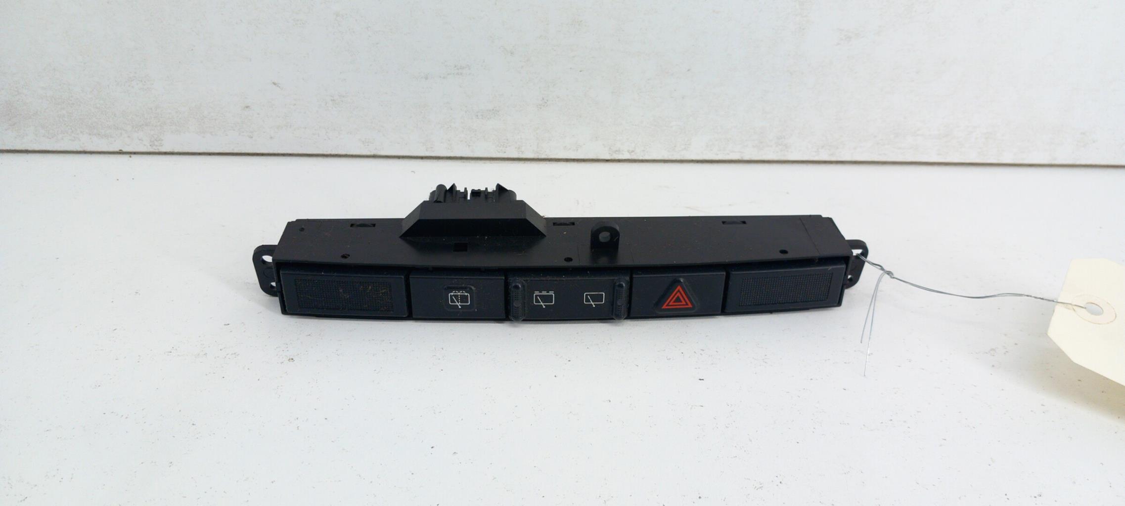 Bouton de warning CHRYSLER VOYAGER 4 PHASE 1 Diesel - 1