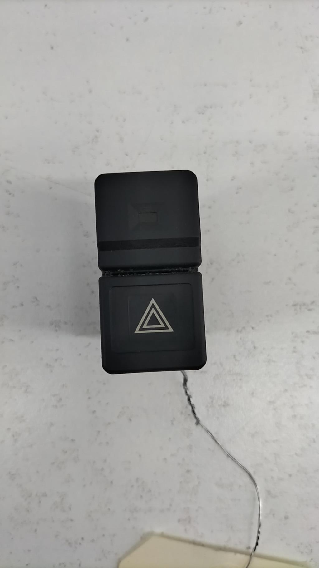 Bouton de warning CITROEN XM PHASE 1 Essence - 1