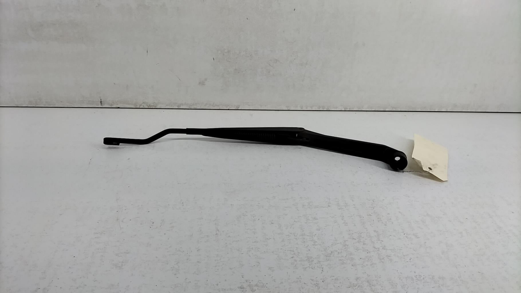 Braccio tergicristallo anteriore sinistro SUZUKI GRAND VITARA 2 PHASE 1 Diésel - 1