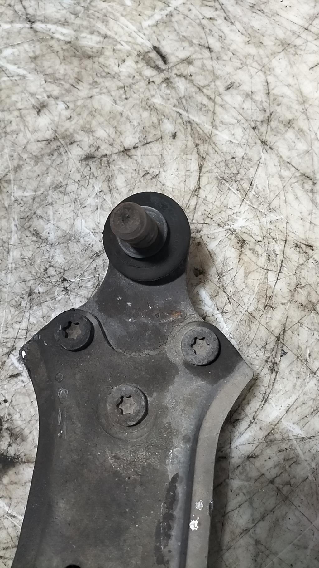 Braccio sospensione inferiore anteriore sinistro PEUGEOT 306 PHASE 2 Gasolina - 1