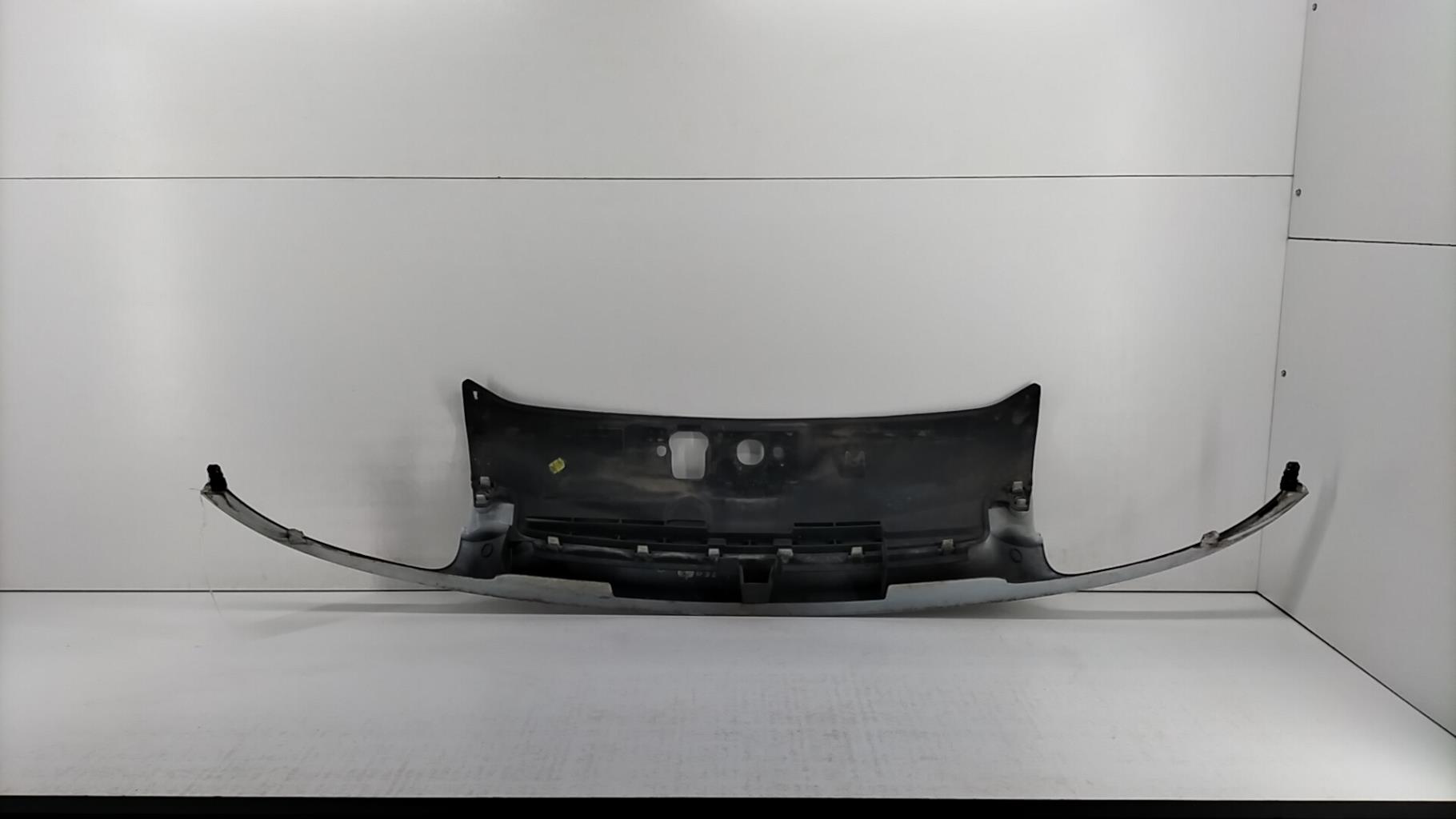 Calandre RENAULT CLIO 2 PHASE 1 Essence - 1