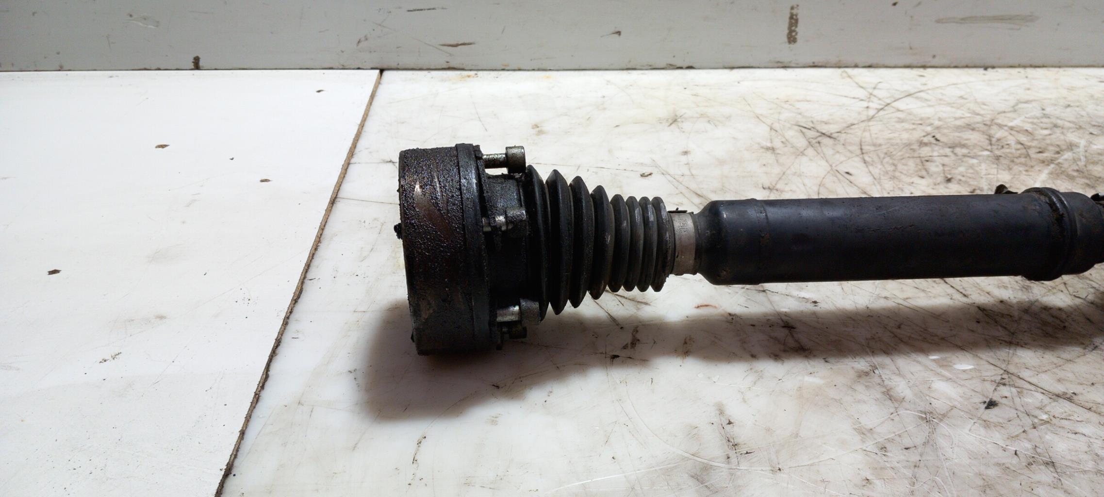 Giunto cardanico albero di trasmissione sinistro VOLKSWAGEN BORA Diésel - 1