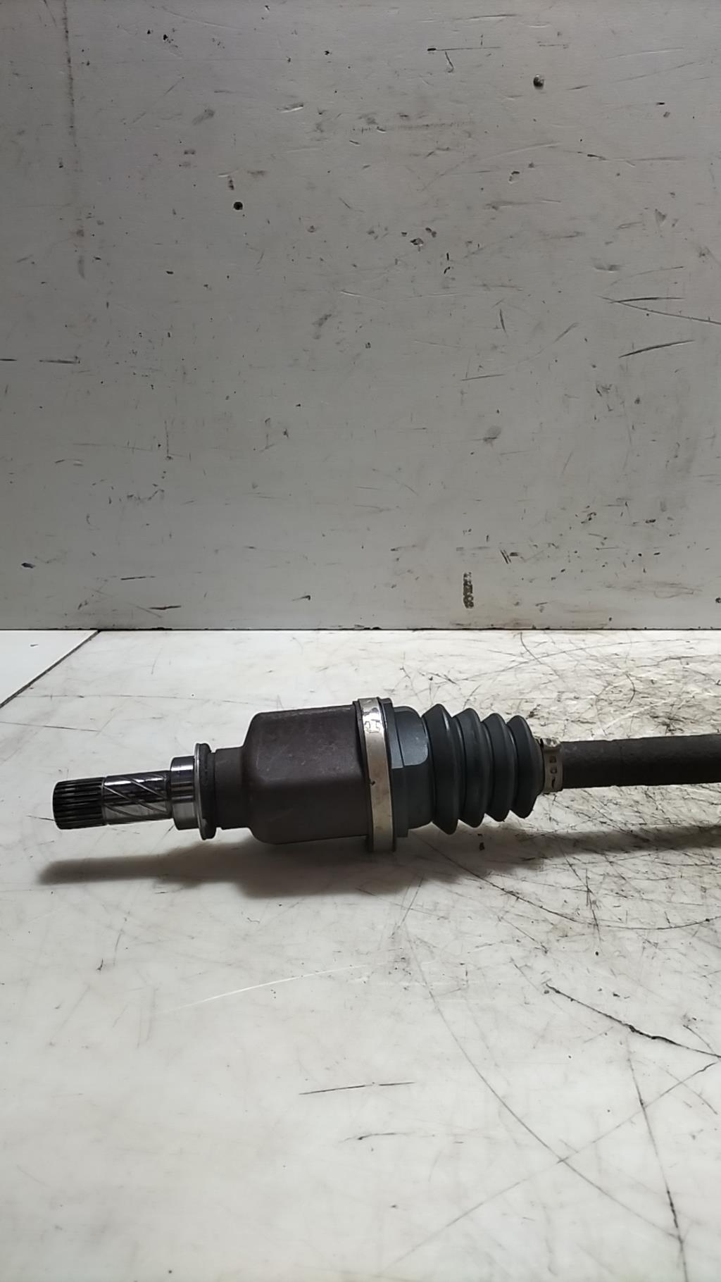 Giunto cardanico albero di trasmissione sinistro RENAULT MEGANE 2 PHASE 1 BREAK Diésel - 1