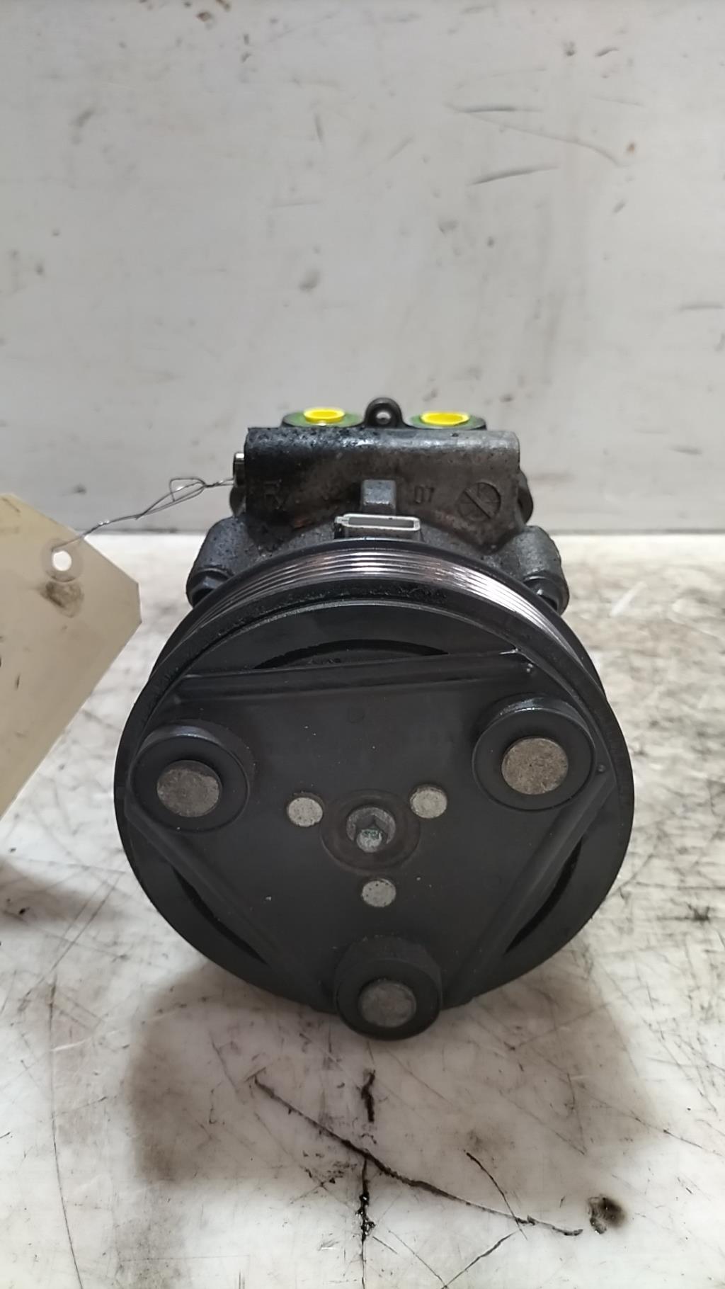 Compresseur clim JAGUAR X-TYPE PHASE 1 BREAK Diesel - 1