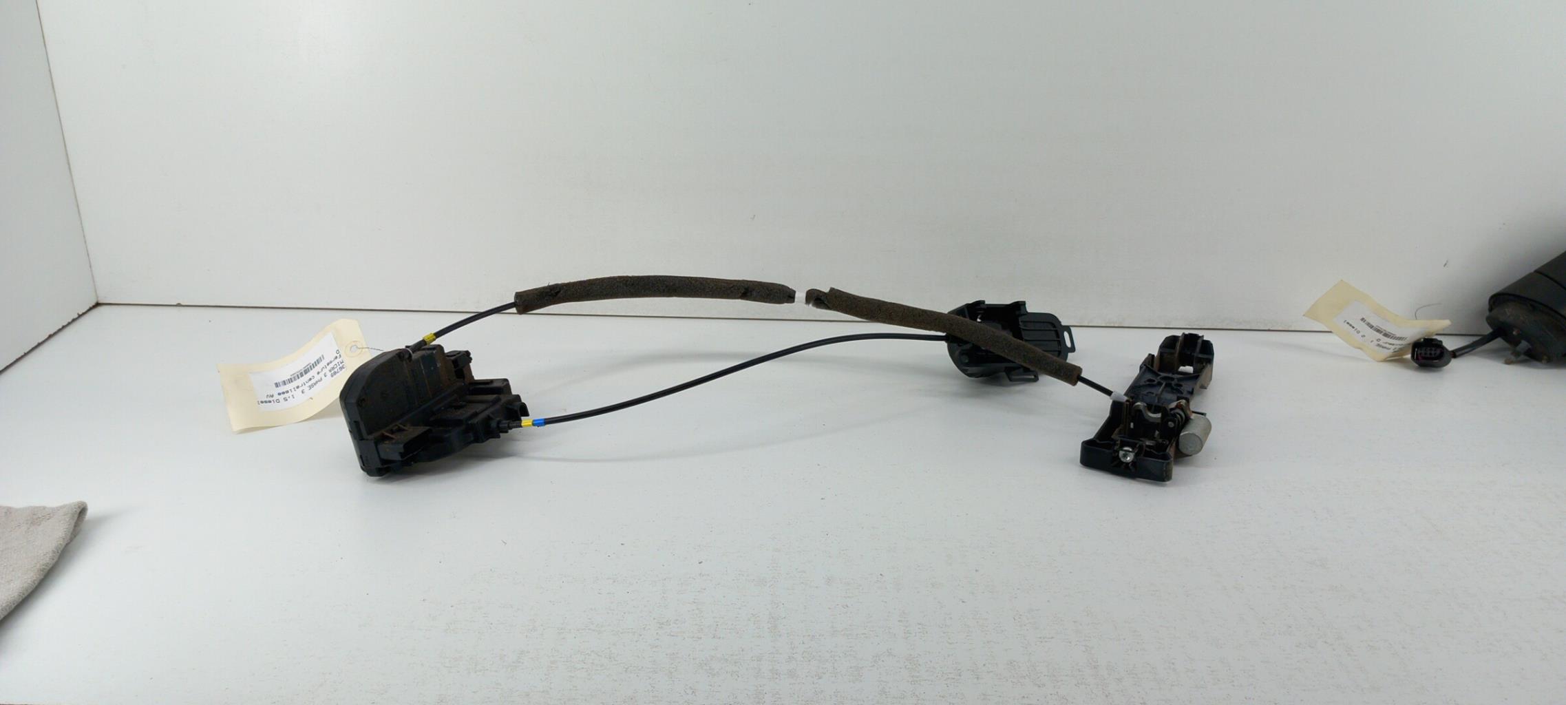 Chiusura centralizzata anteriore destra NISSAN MICRA 3 PHASE 3 Diésel - 1