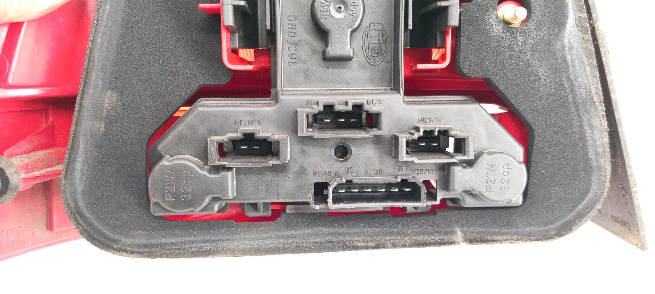 Fanale posteriore principale destro (luci) VOLKSWAGEN BORA Diésel - 1