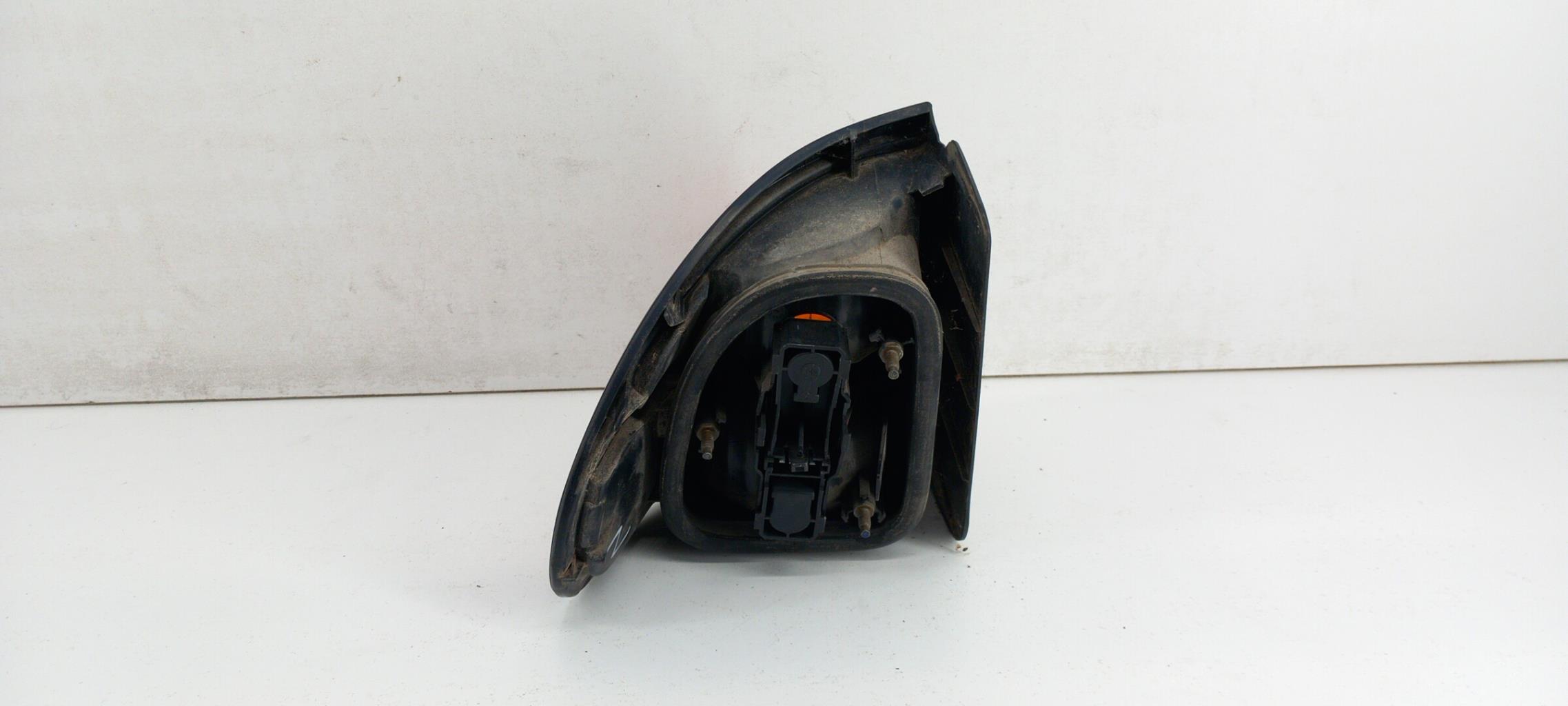 Fanale posteriore principale destro (luci) RENAULT LAGUNA 1 PHASE 2 Diésel - 1
