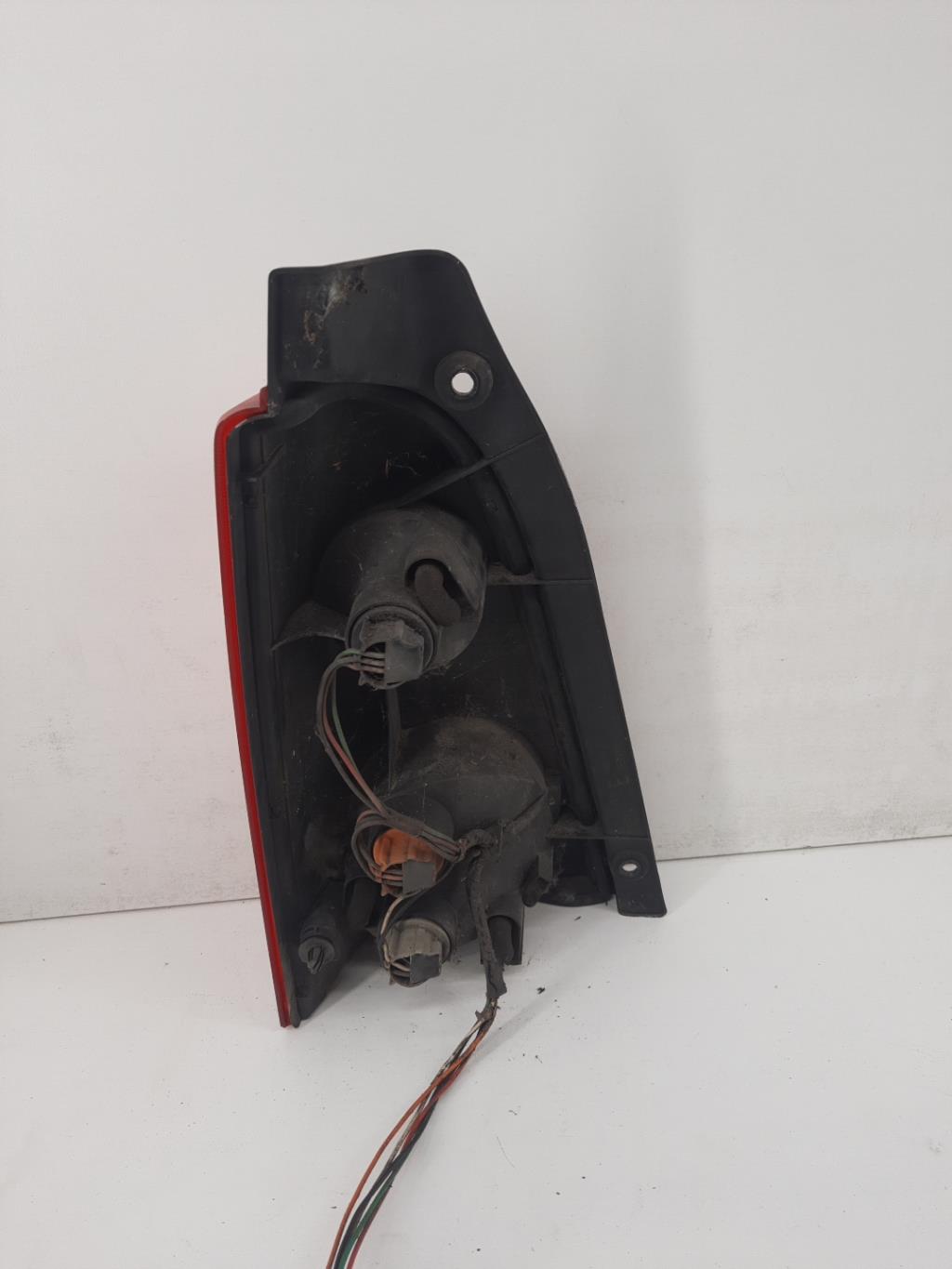Fanale posteriore principale destro (luci) OPEL AGILA A Gasolina - 1