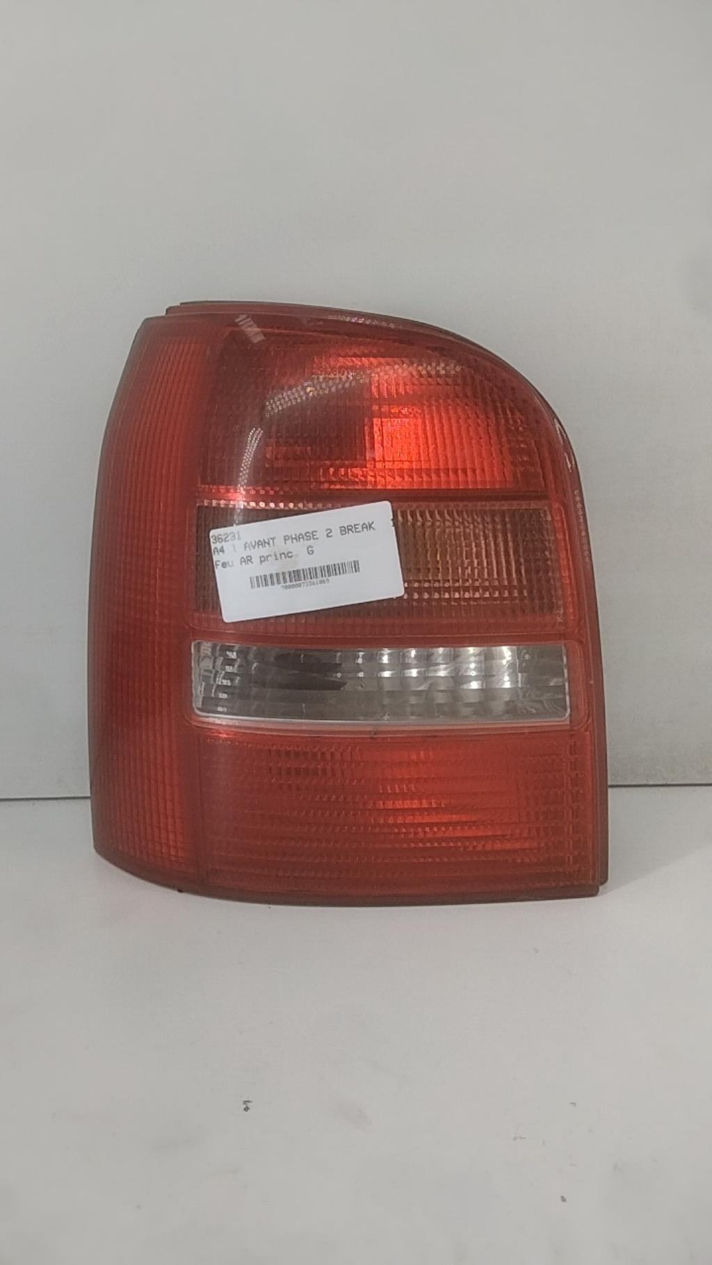 Fanale posteriore principale sinistro (luci) AUDI A4 1 AVANT PHASE 2 BREAK Diésel - 1