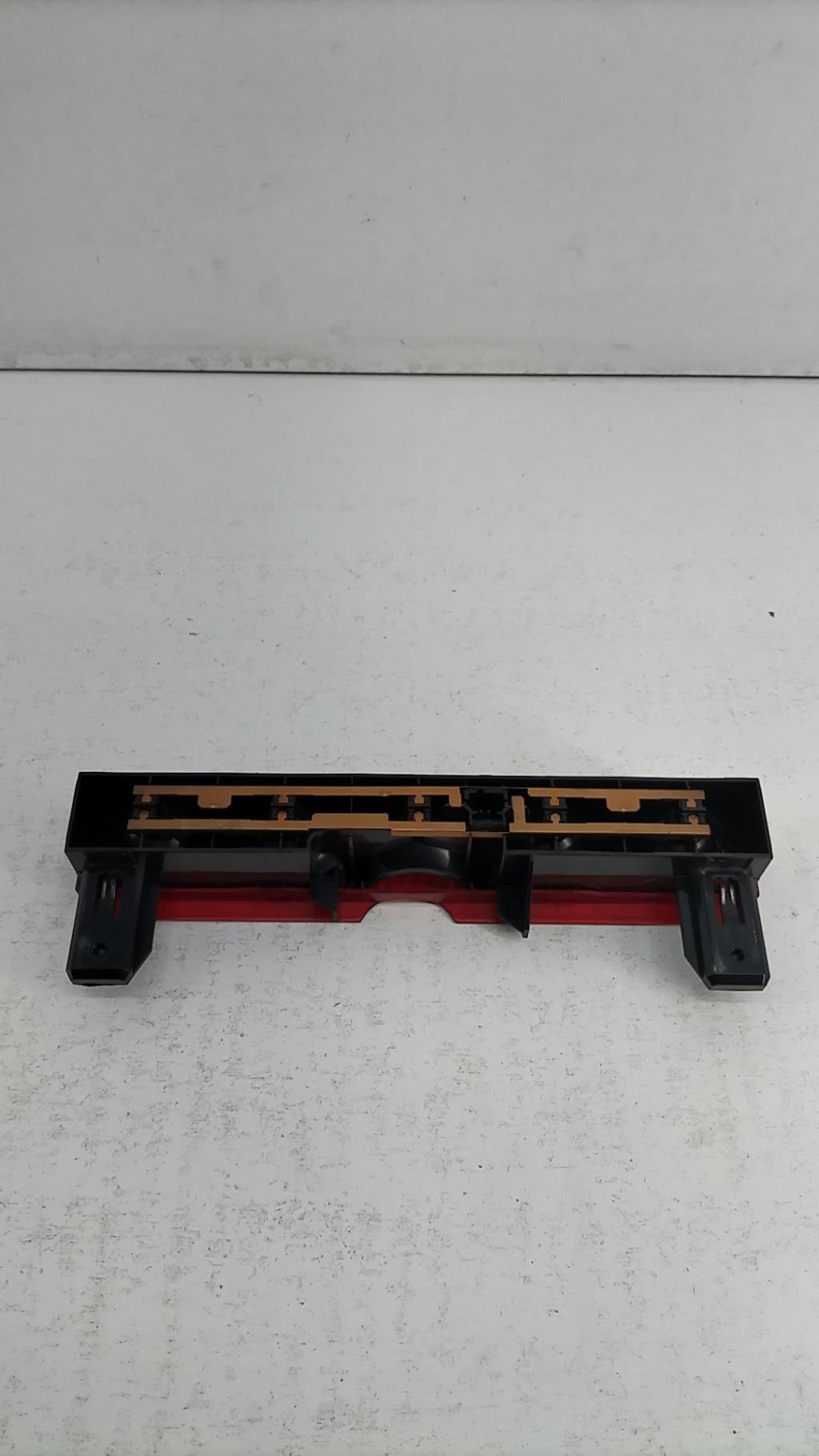 Feu arriere stop central CITROEN C4 1 PHASE 1 COUPE Diesel - 1