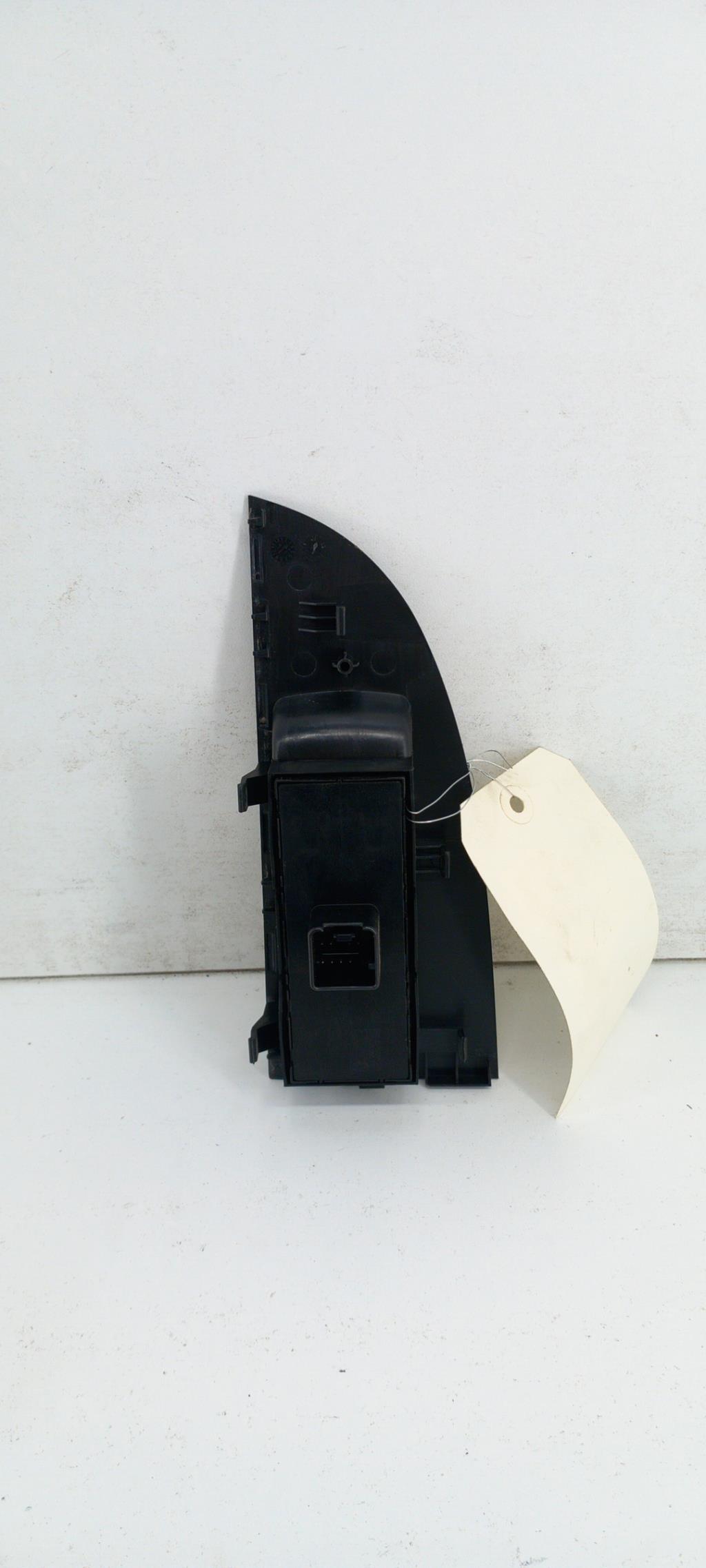 Interruttore lavacristalli anteriore sinistro SEAT LEON 2 PHASE 2 Diésel - 1