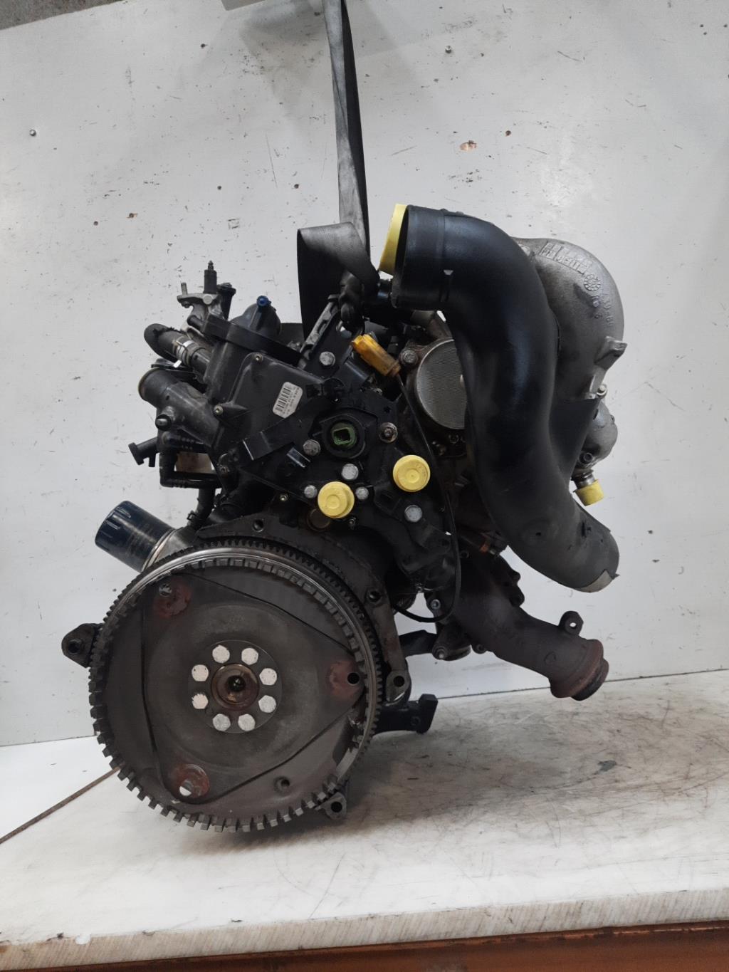 Motore CITROEN C5 1 PHASE 1 Diésel - 1
