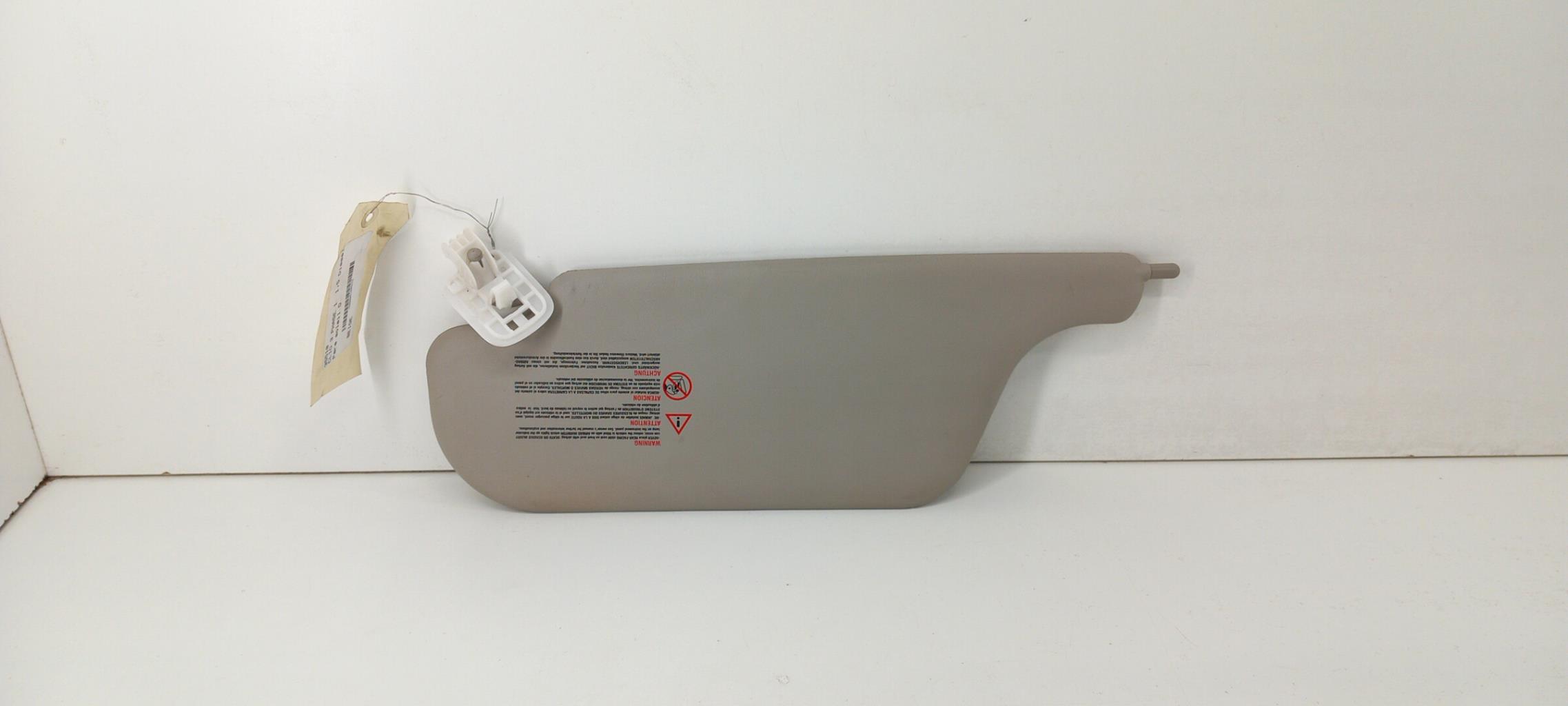 Pare soleil droit RENAULT CLIO 3 PHASE 1 Diesel - 1