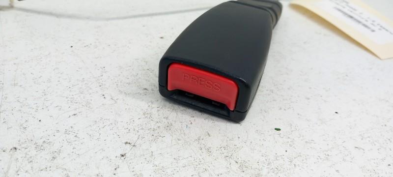 Aggancio cintura sicurezza anteriore sinistro HYUNDAI GETZ PHASE 2 Gasolina - 1