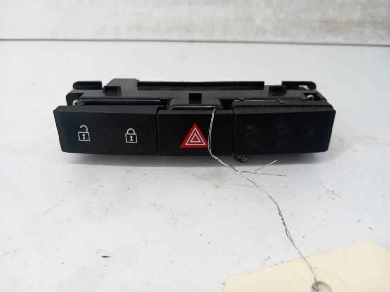 Bouton de warning OPEL ASTRA J PHASE 1 Diesel - 1